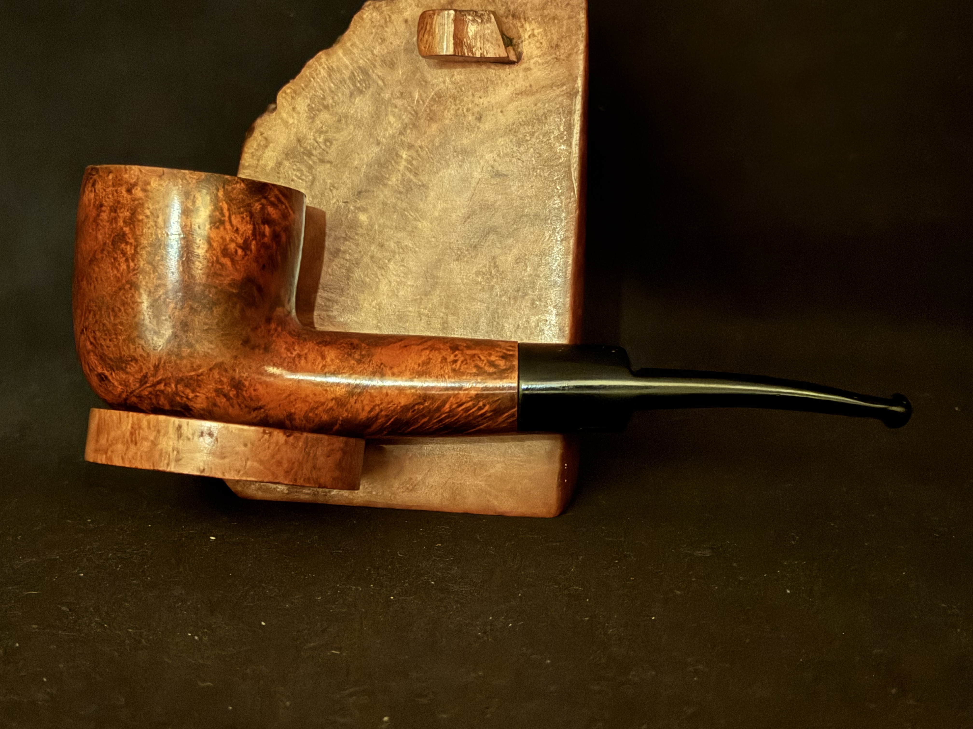 Lorenzo Masala Pot Estate Pipe - Smooth Briar, Oval Shank, Vulcanite Saddle Stem, 9mm Filter, Fishtail Mouthpiece 3
