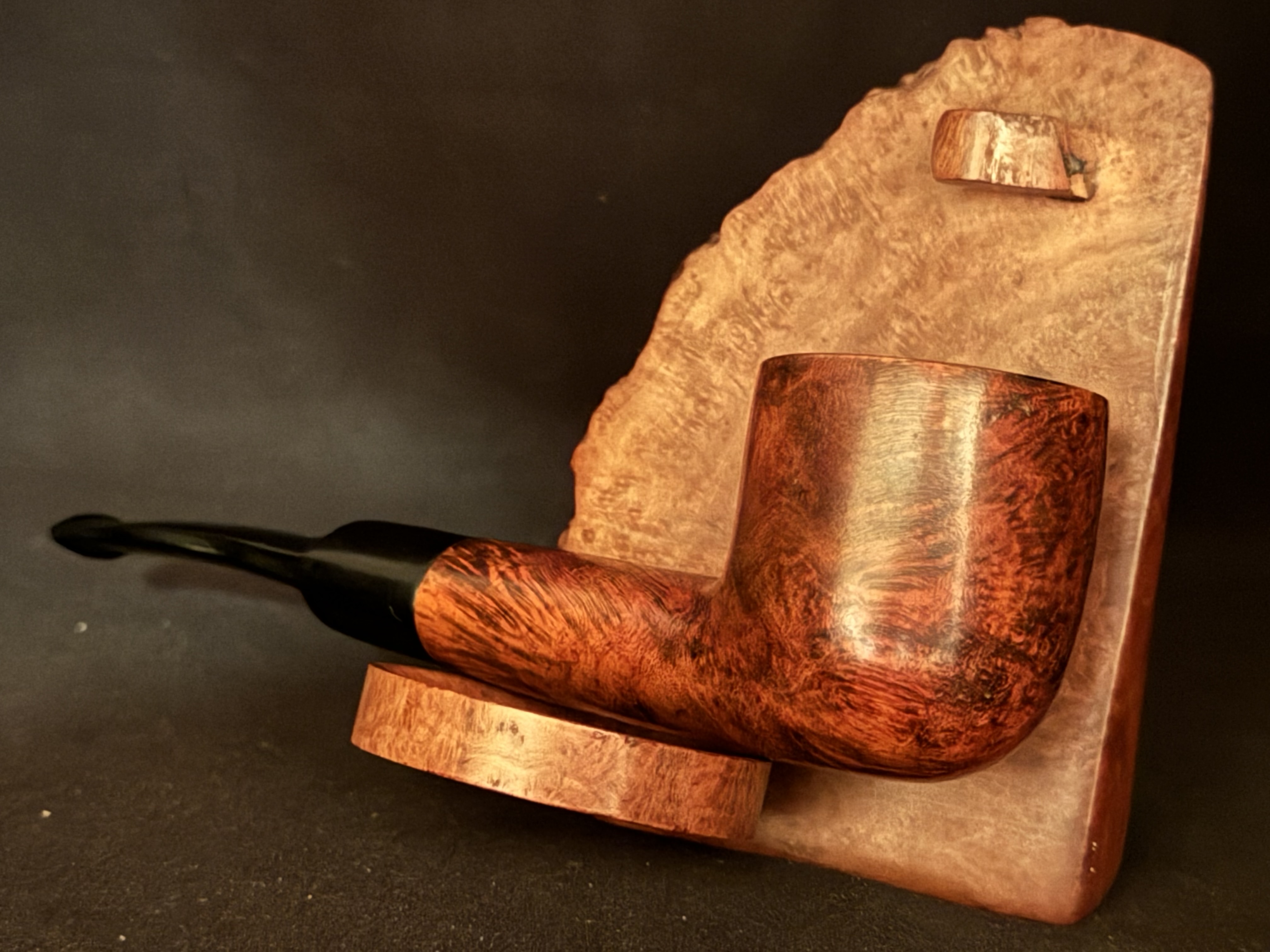 Lorenzo Masala Pot Estate Pipe - Smooth Briar, Oval Shank, Vulcanite Saddle Stem, 9mm Filter, Fishtail Mouthpiece 7