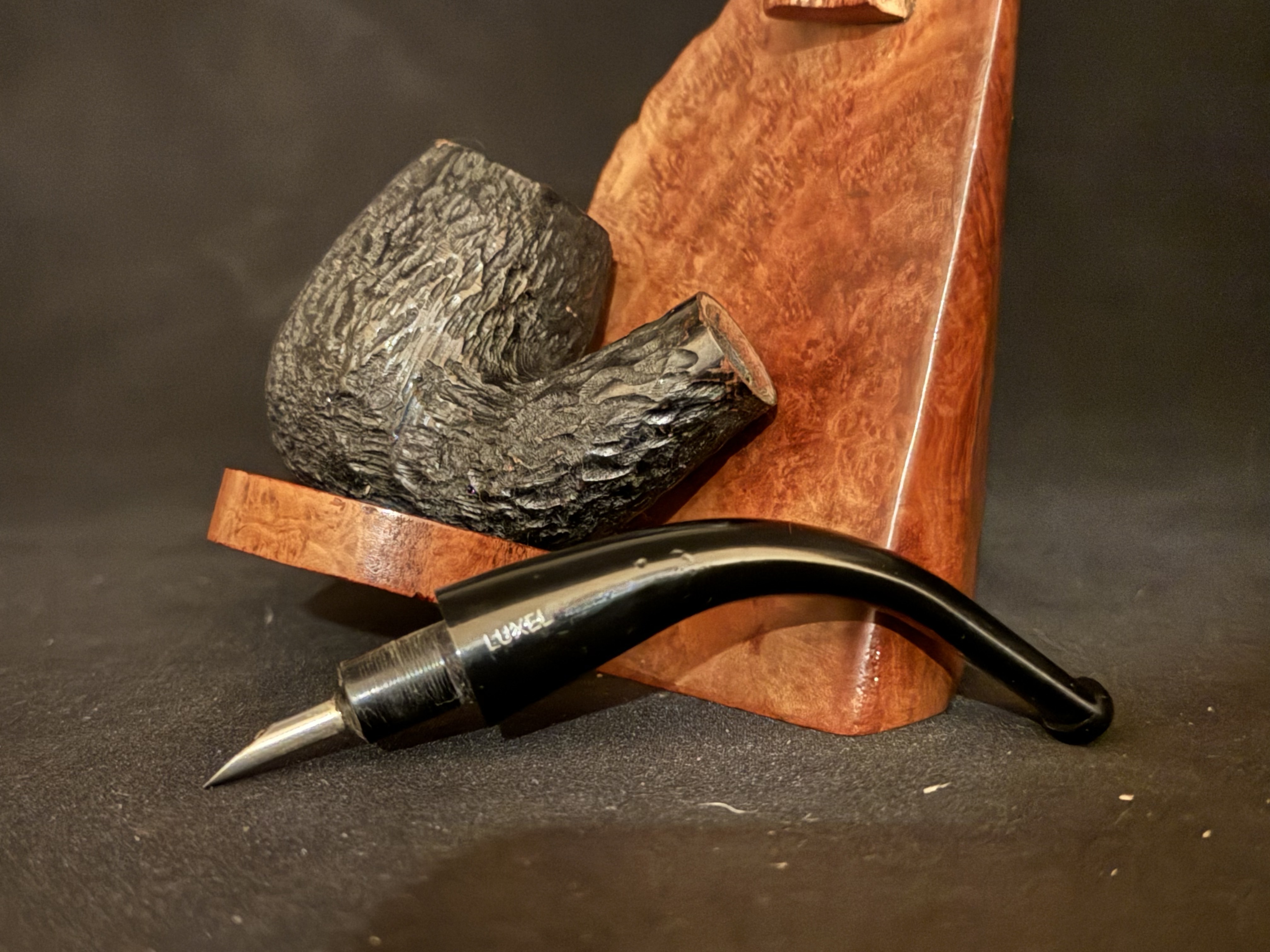Luxel Black Textured Bent Billiard Estate Pipe, Vulcanite Fishtail Stem 9