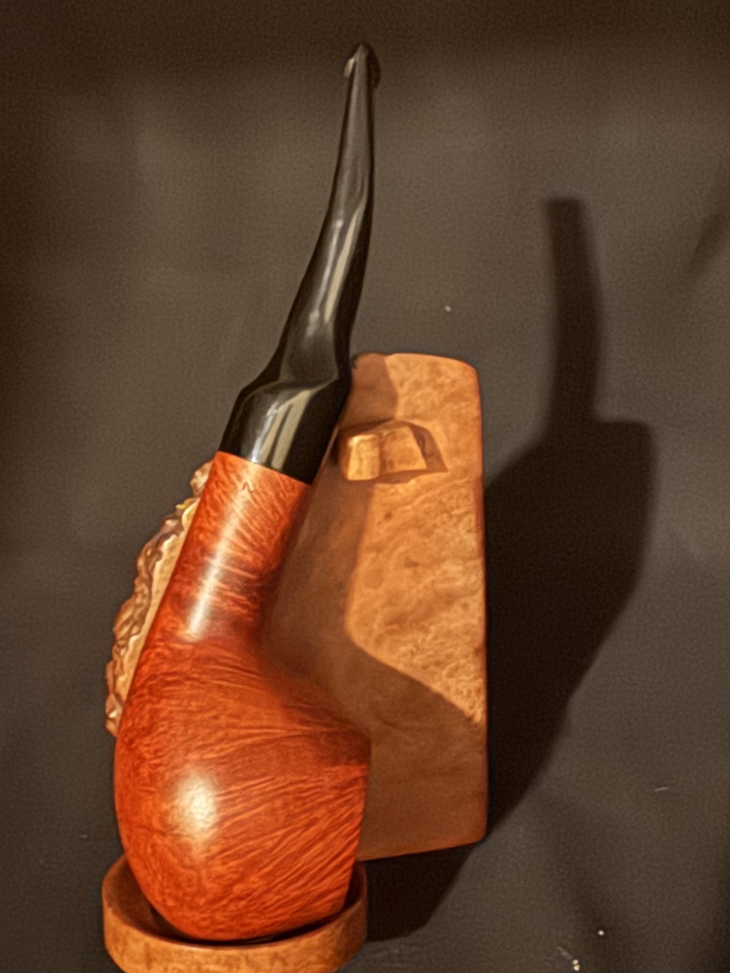 Machiavelli Bonzai Smooth Bent Apple Estate Pipe, Acrylic Saddle Stem
