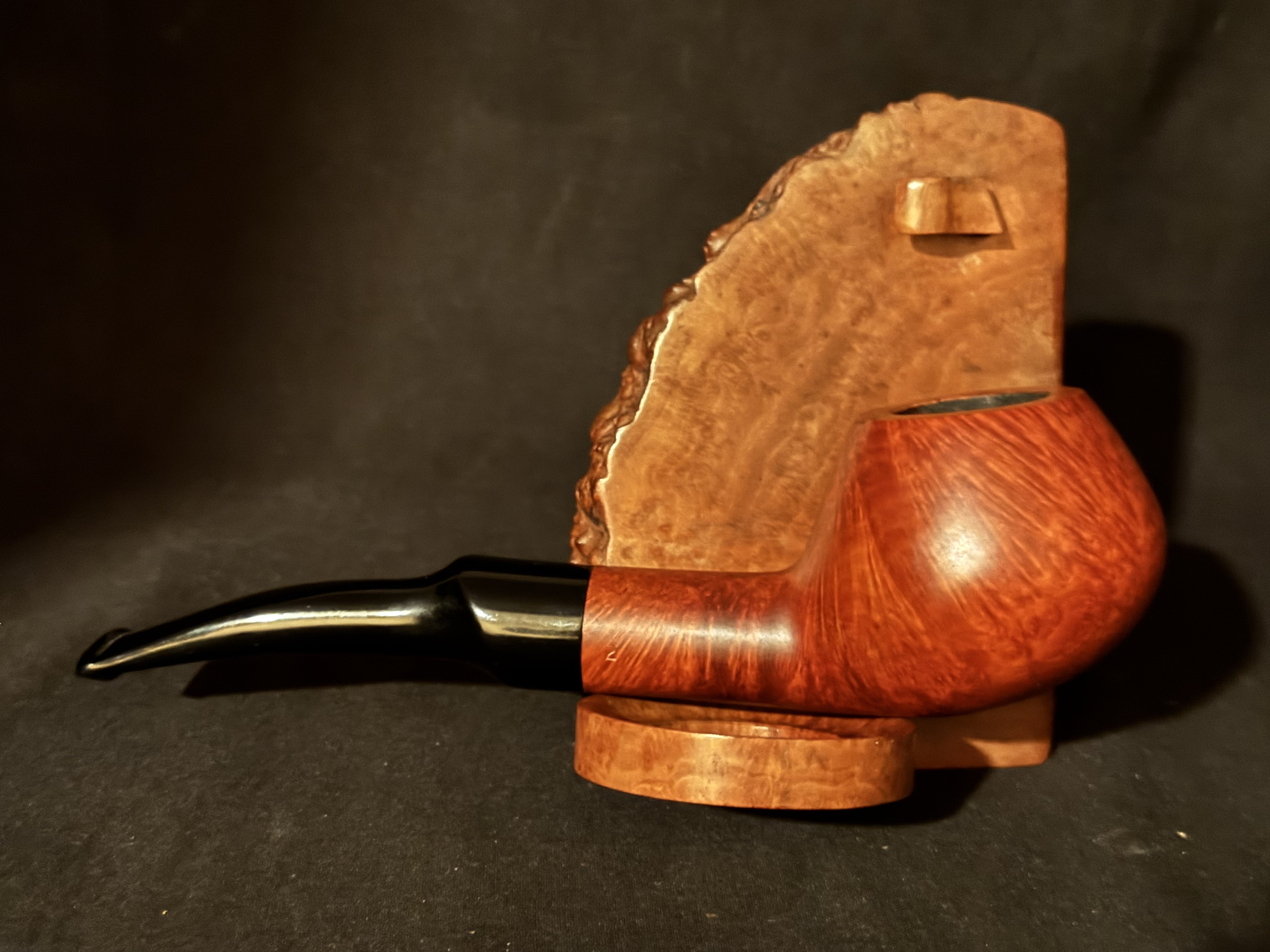 Machiavelli Bonzai Smooth Bent Apple Estate Pipe, Acrylic Saddle Stem 11