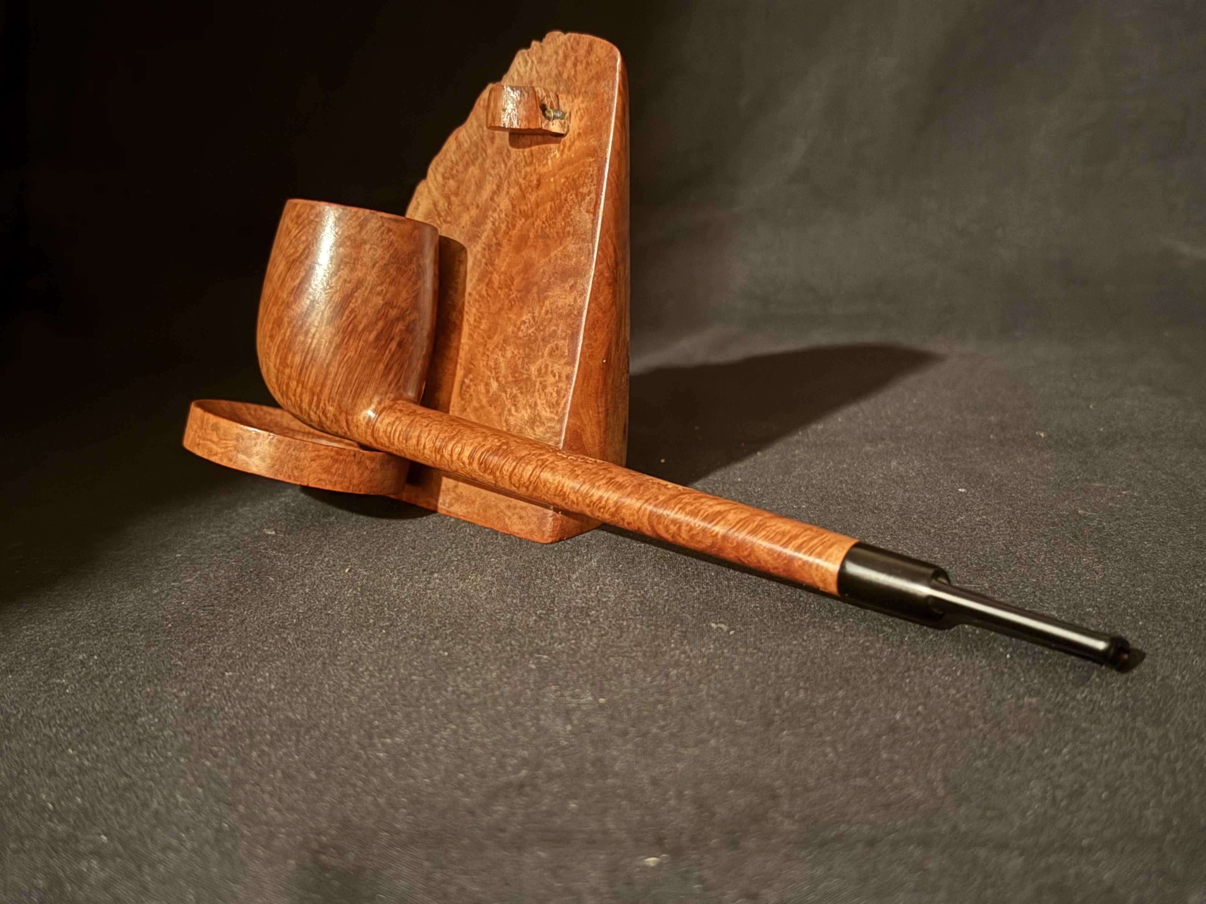Manitoba St. Claude French Estate Lumberman Smooth Vulcanite Saddle Stem Pipe 10