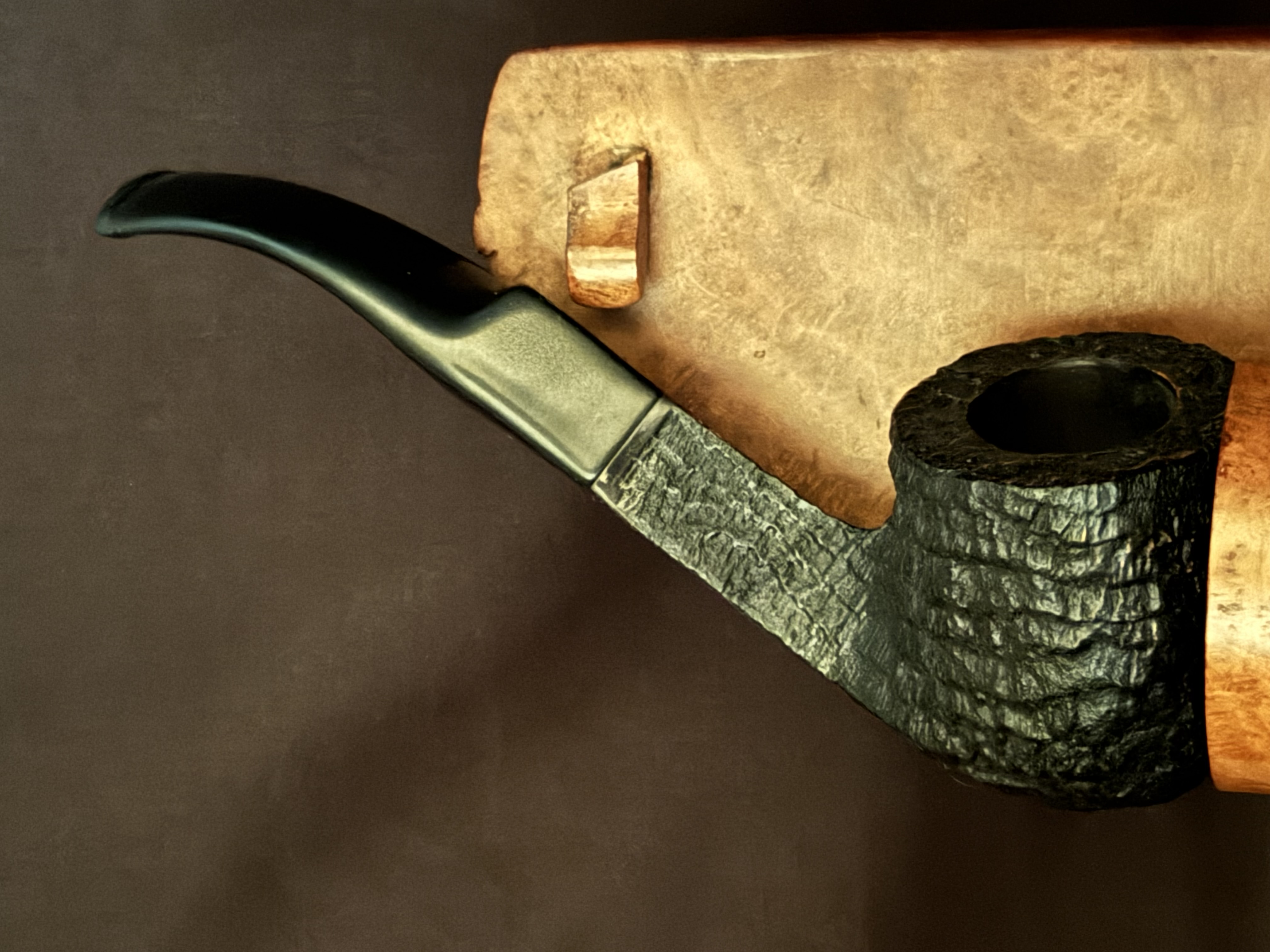 Masta of London 810 Bent Billiard Estate Pipe 2