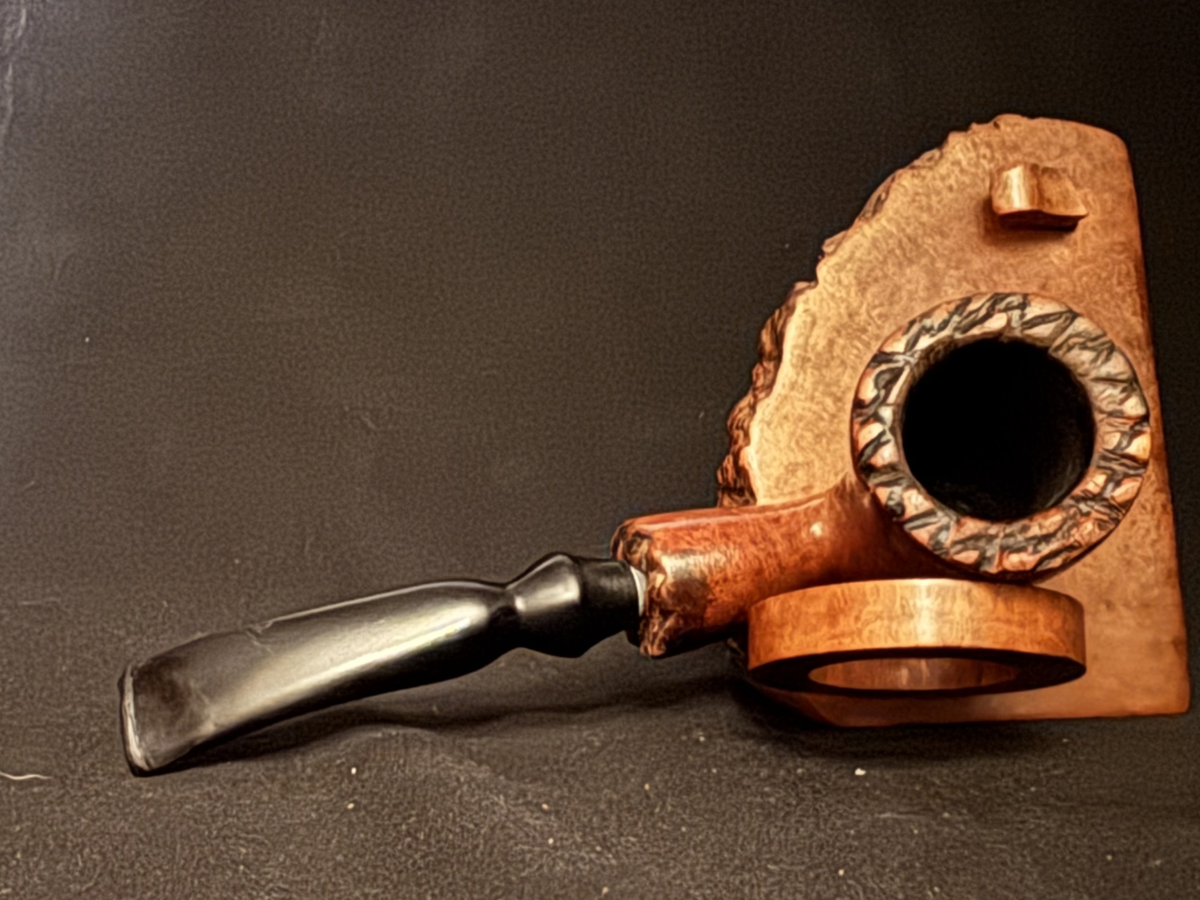 Mastersen Burl Briar Freehand Bent Dublin Plateau Rim Estate Pipe, France 5