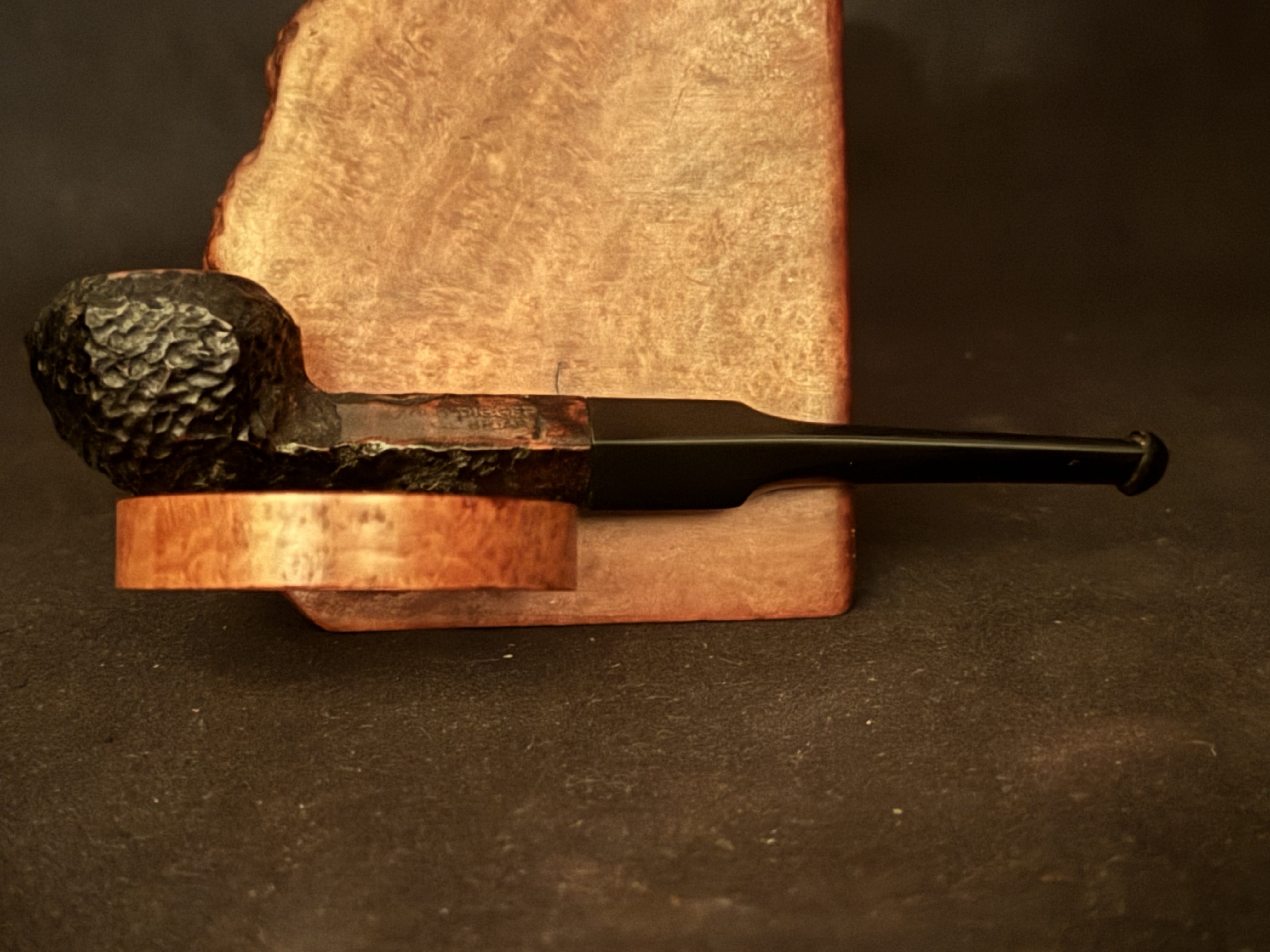 Old Digger Real Briar Hexagonal Rhodesia Bulldog Sandblast P-Lip Estate Pipe 6