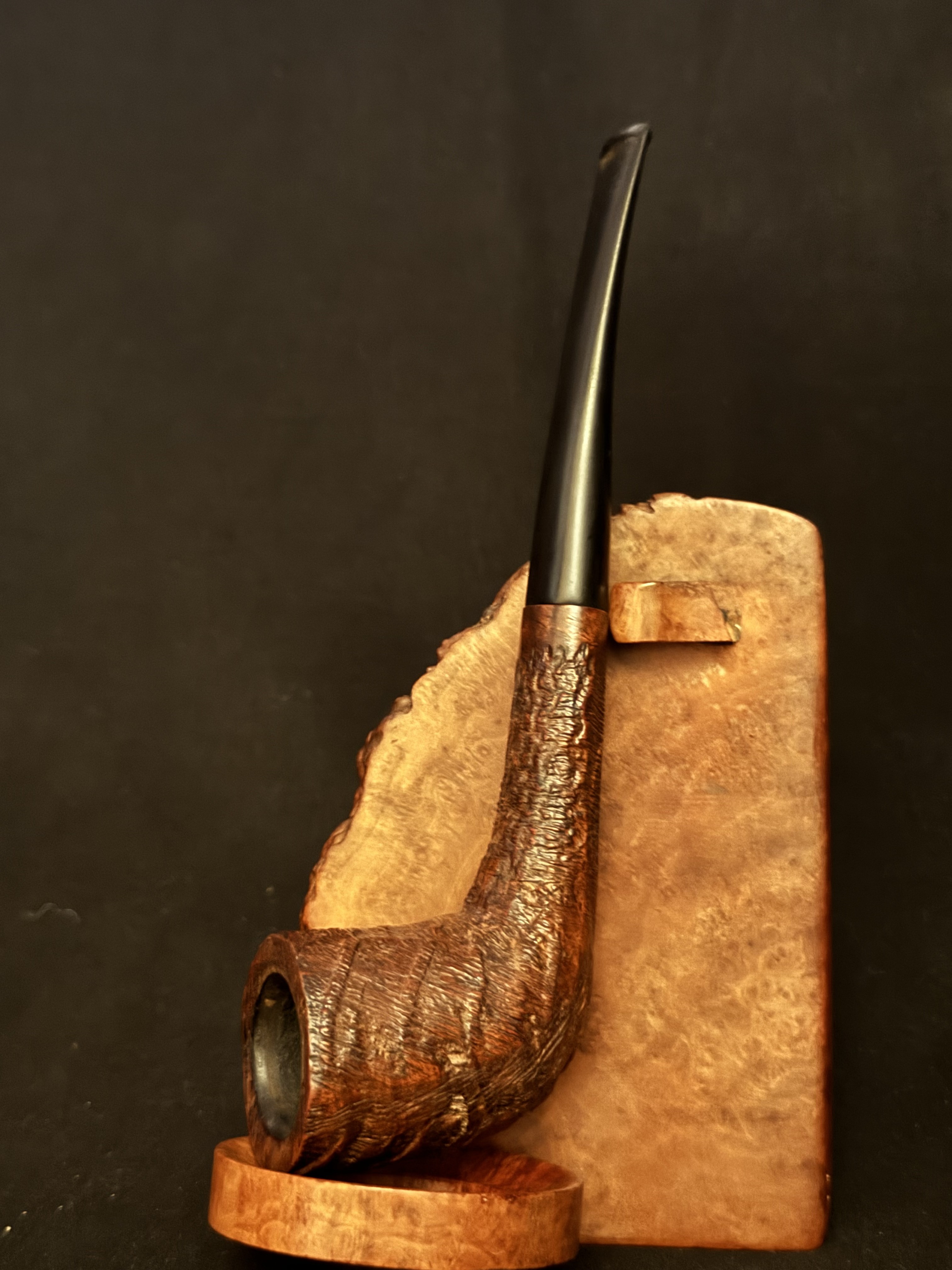 Nevada Sandblast Straight Horn Estate Pipe, Vulcanite Fishtail Stem