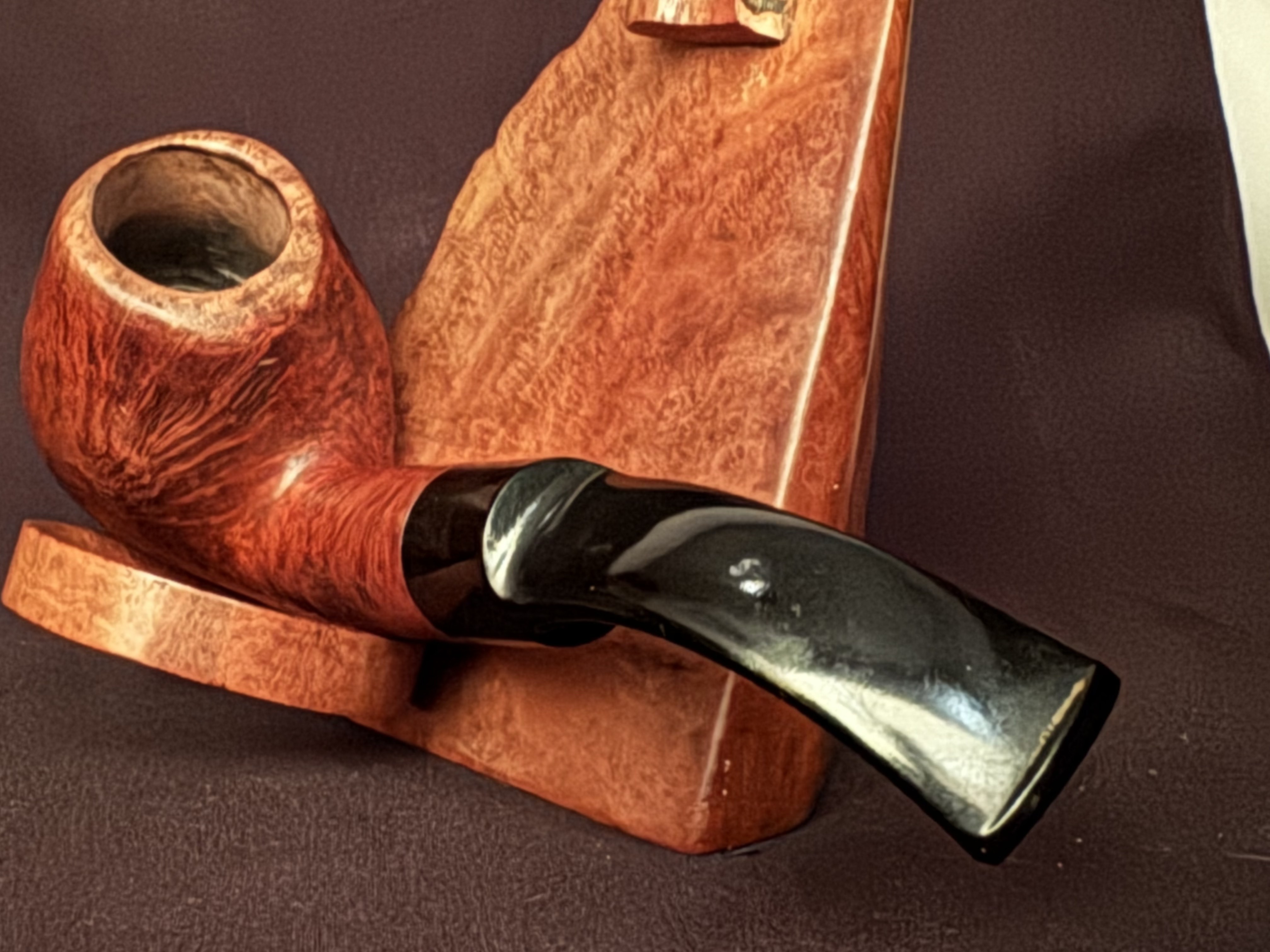 Oldenkott Rubin 312 Smooth Bent Brandy Estate Pipe, Vulcanite Saddle Stem, 9mm Filter 9