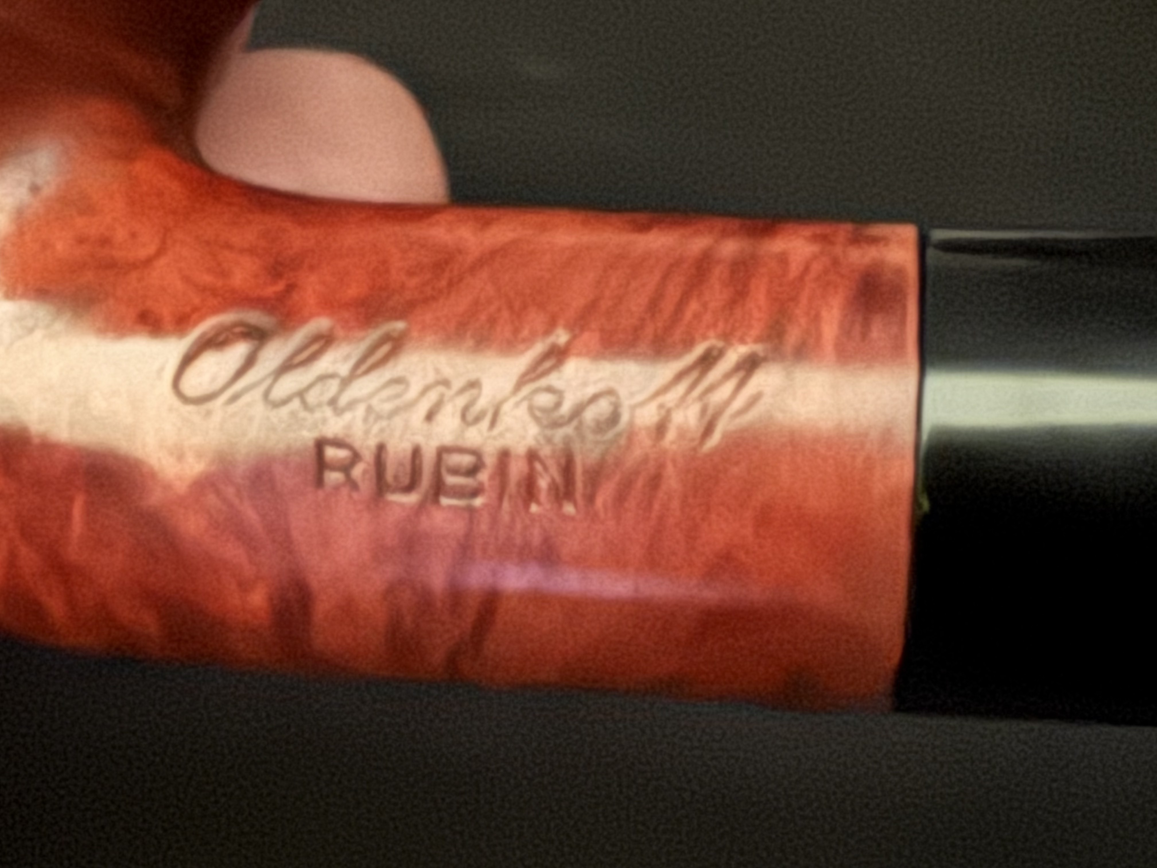 Oldenkott Rubin 312 Smooth Bent Brandy Estate Pipe, Vulcanite Saddle Stem, 9mm Filter 14