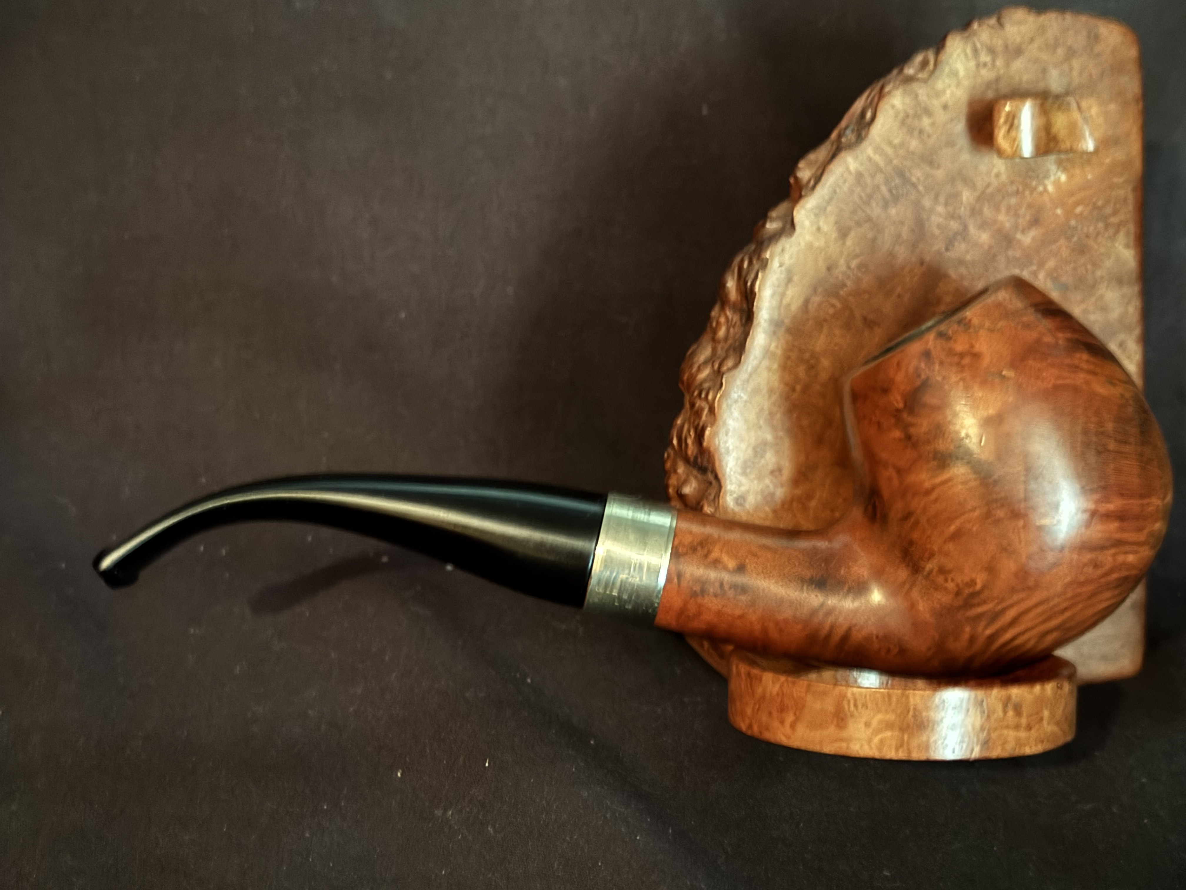 Oldenkott Rubin Bent Apple Smooth Briar Estate Pipe, Metal Band, Vulcanite Fishtail Stem 4