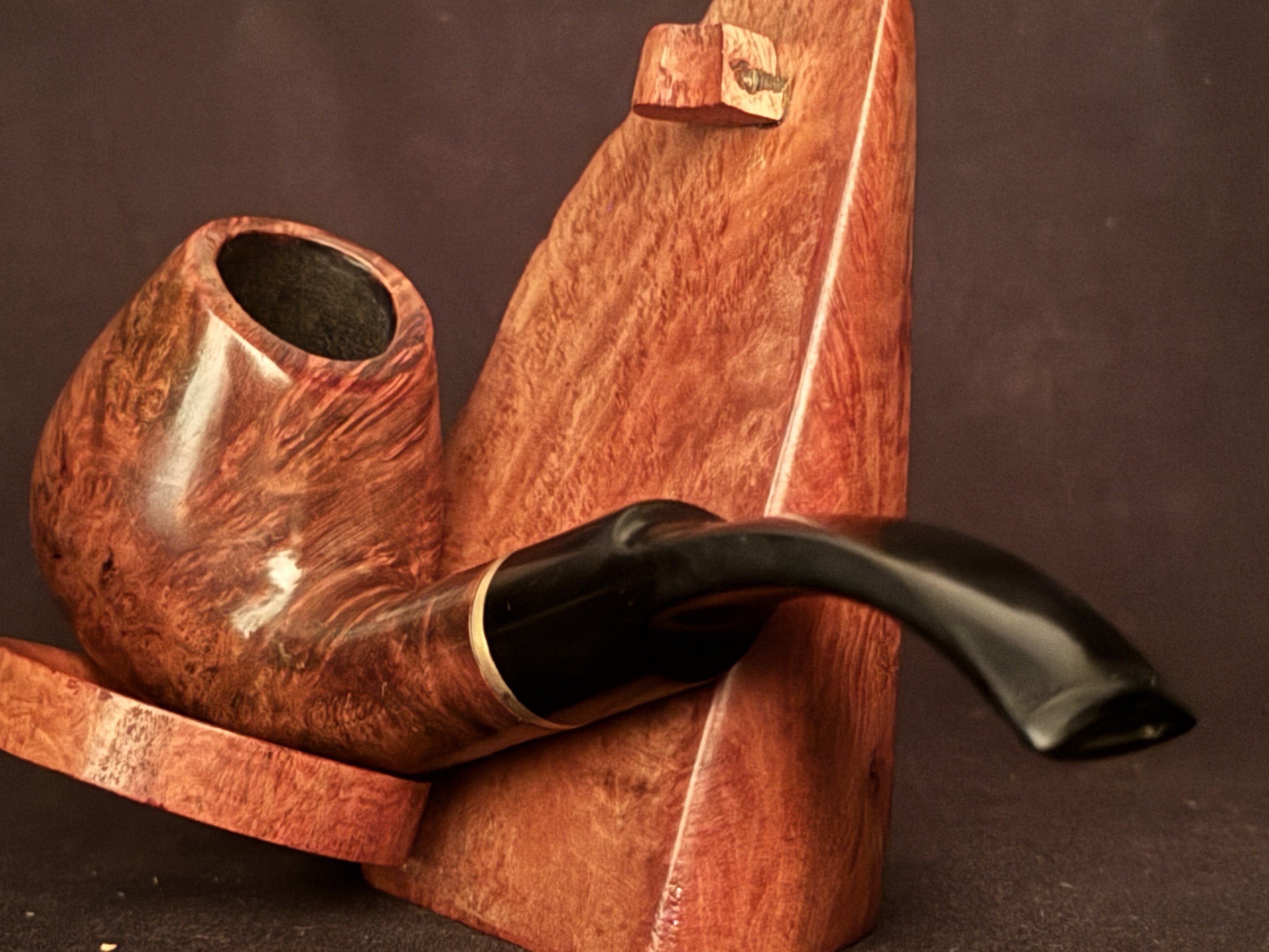 Oldenkott Smooth Bent Brandy Pipe - Vulcanite Saddle Stem, Brass Band, 9mm Filter - Estate 8