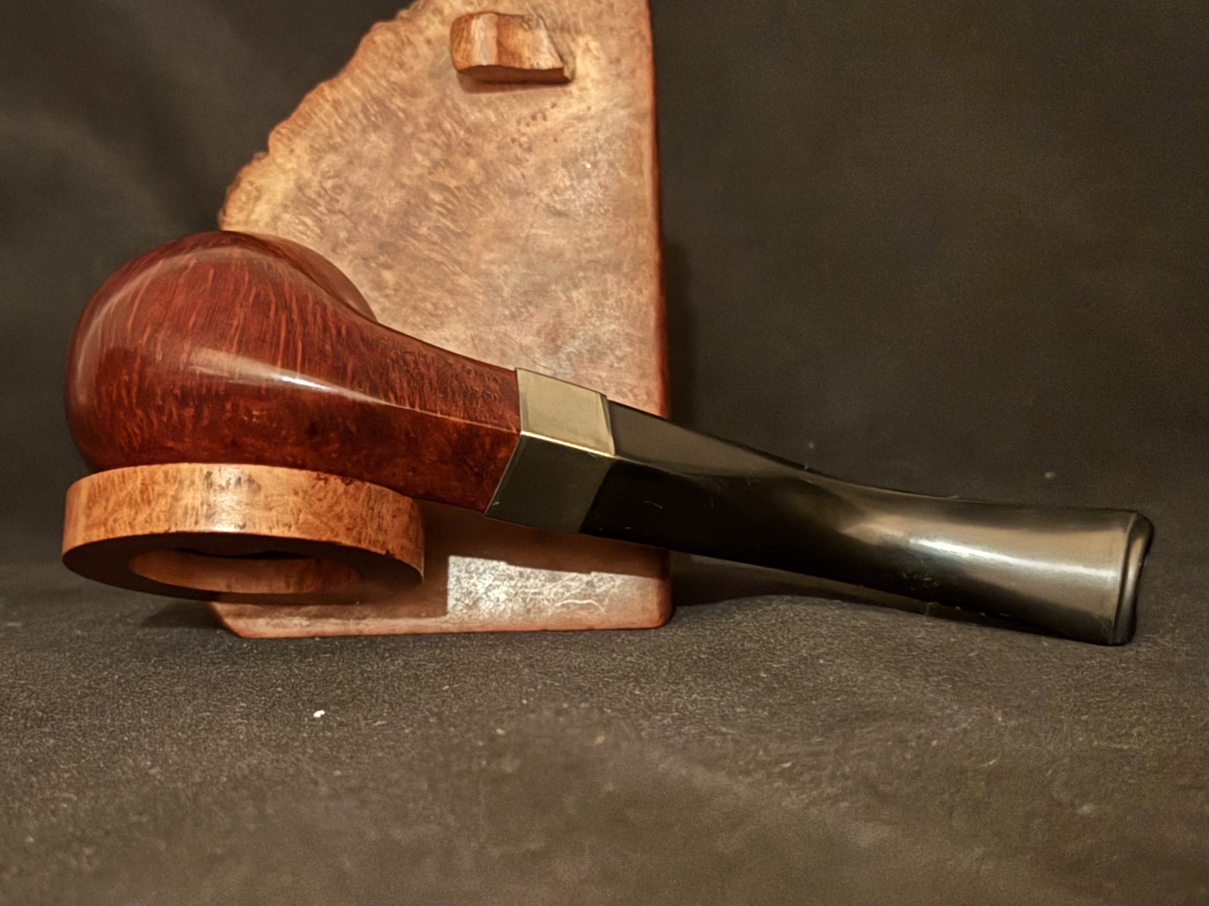 Parker 9mm 109 Smooth Bent Bulldog Pipe, Reddish Stain, Diamond Shank, Metal Band, Vulcanite Diamond Stem, Fishtail Bit 6