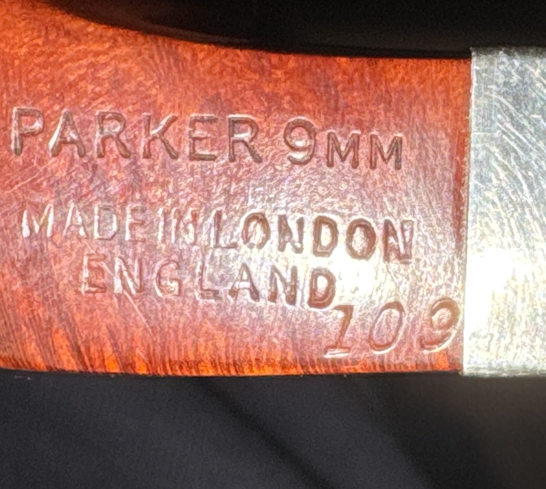 Parker 9mm 109 Smooth Bent Bulldog Pipe, Reddish Stain, Diamond Shank, Metal Band, Vulcanite Diamond Stem, Fishtail Bit 10