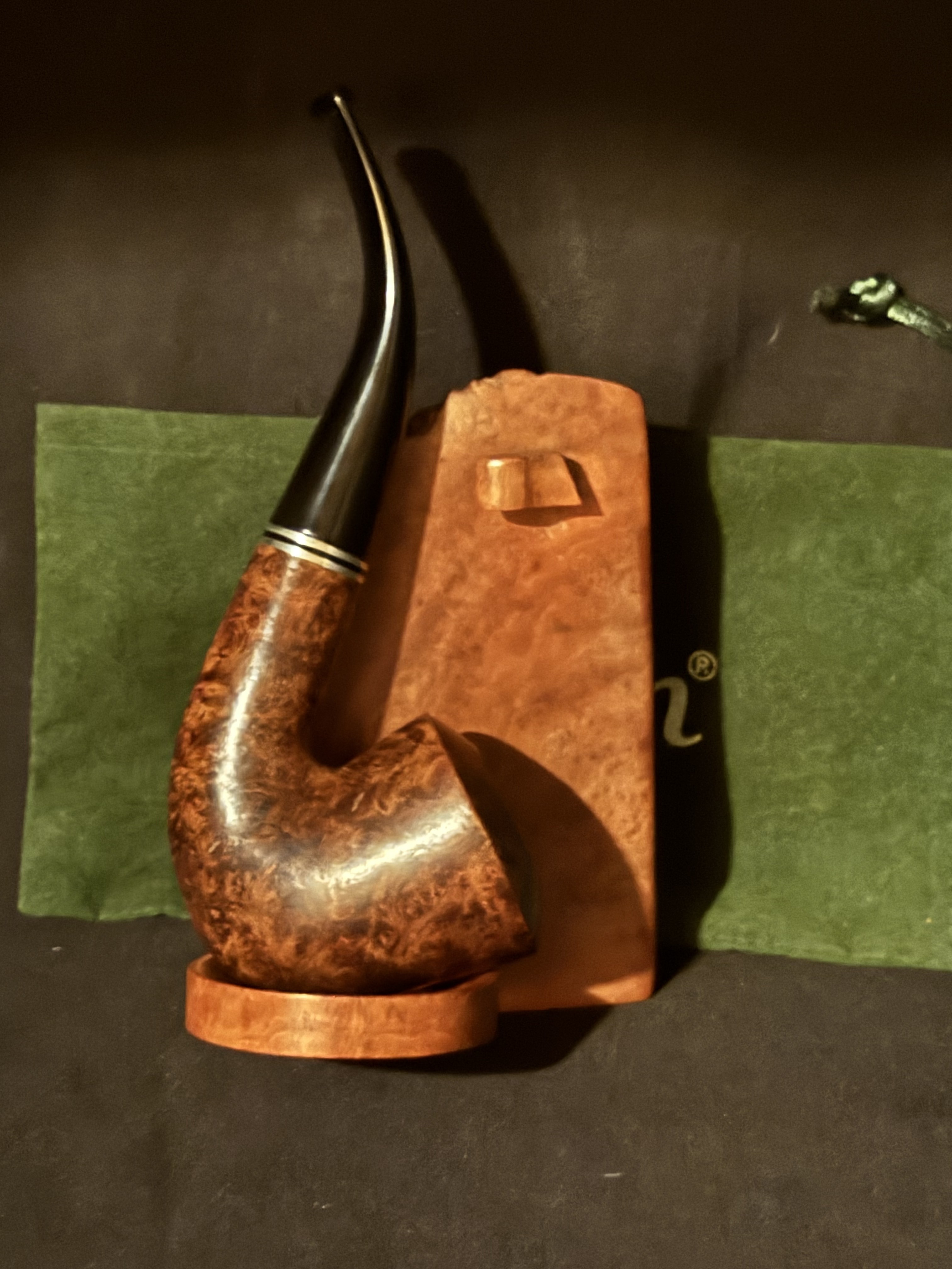 Peterson Dublin Filter B10 Bent Smooth Briar 9mm Estate Pipe 2