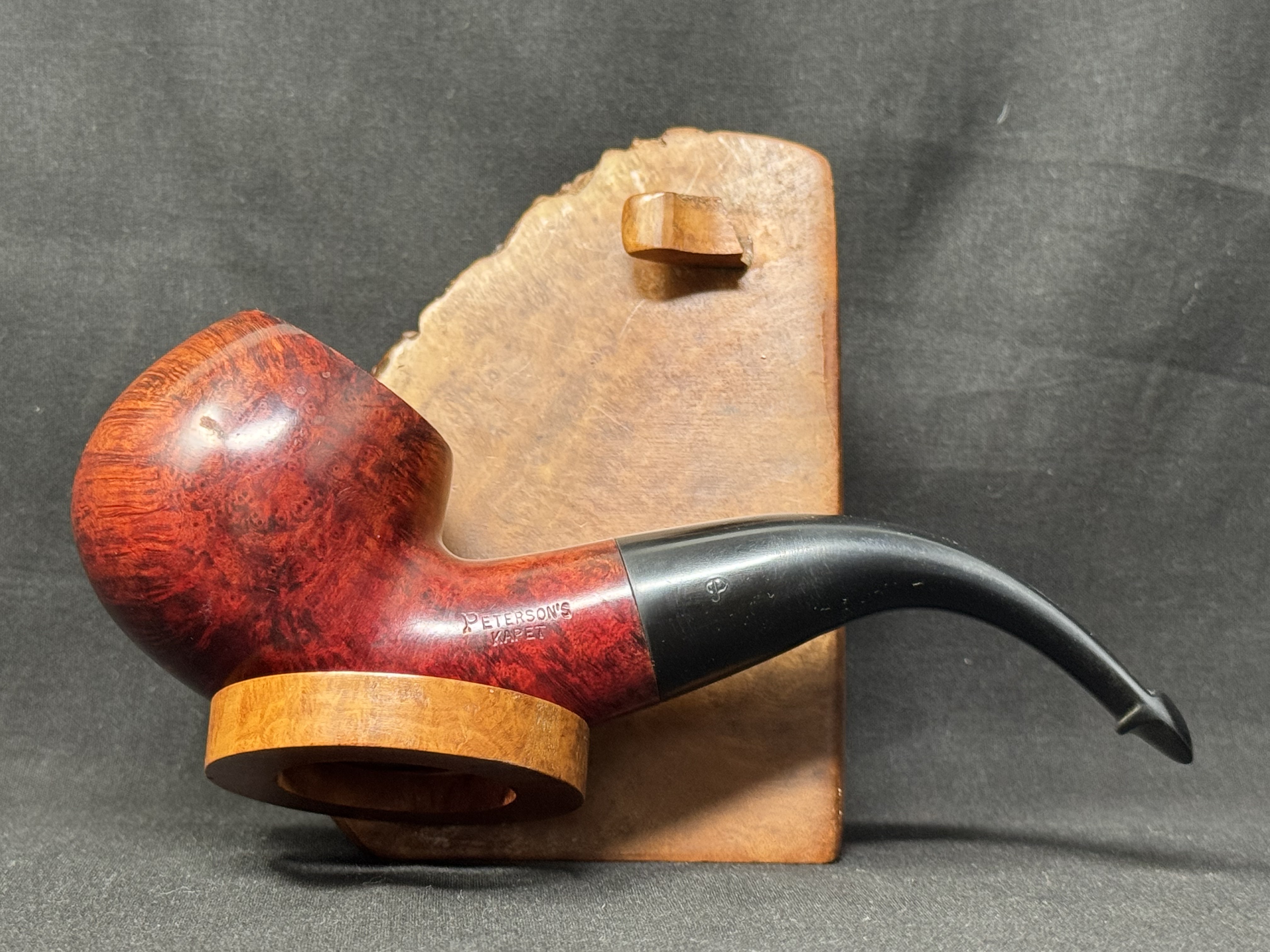 Peterson KAPET XL02 Bent Apple Smooth Briar Estate Pipe - 9mm Filter 4