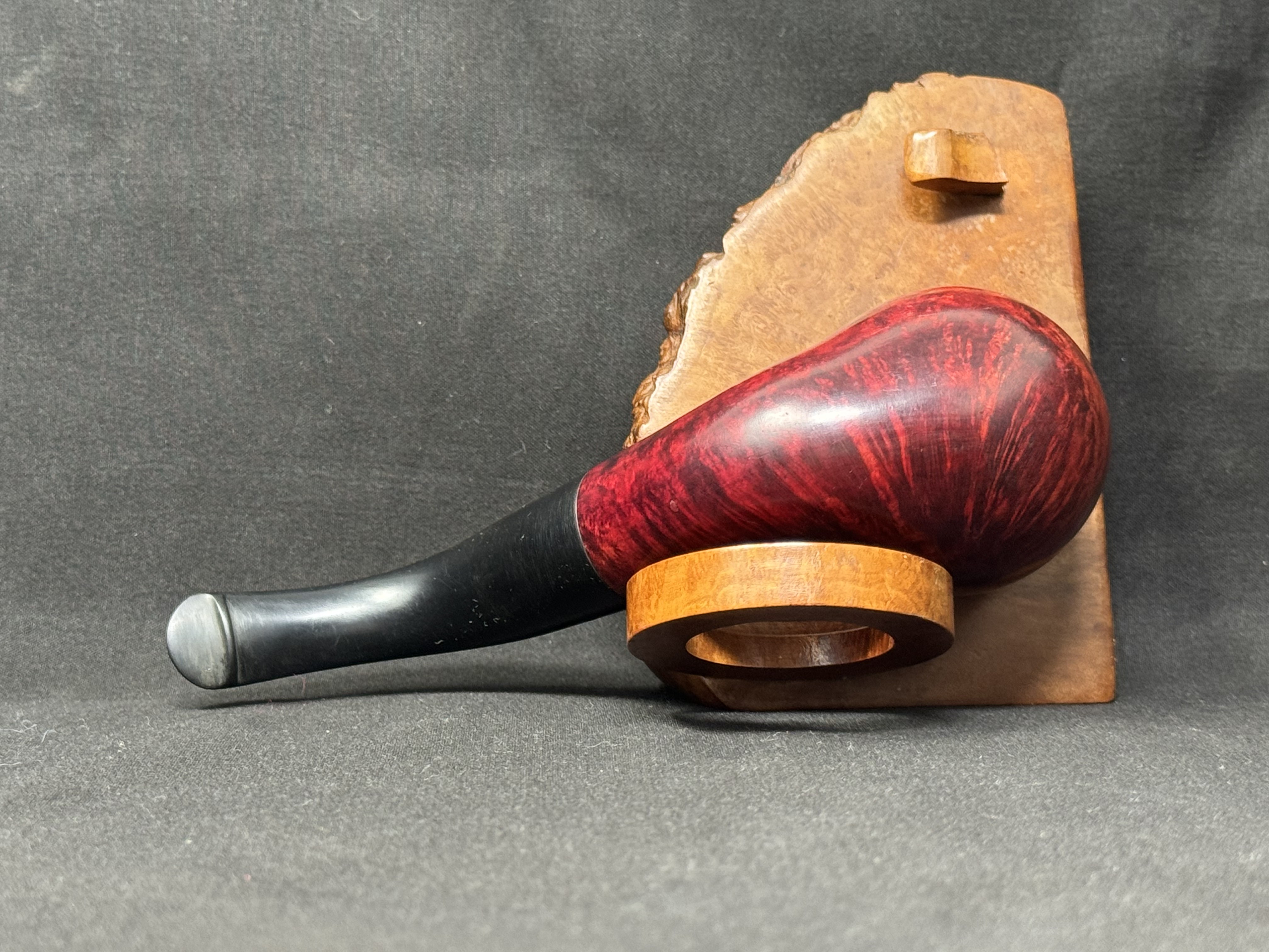 Peterson KAPET XL02 Bent Apple Smooth Briar Estate Pipe - 9mm Filter 7