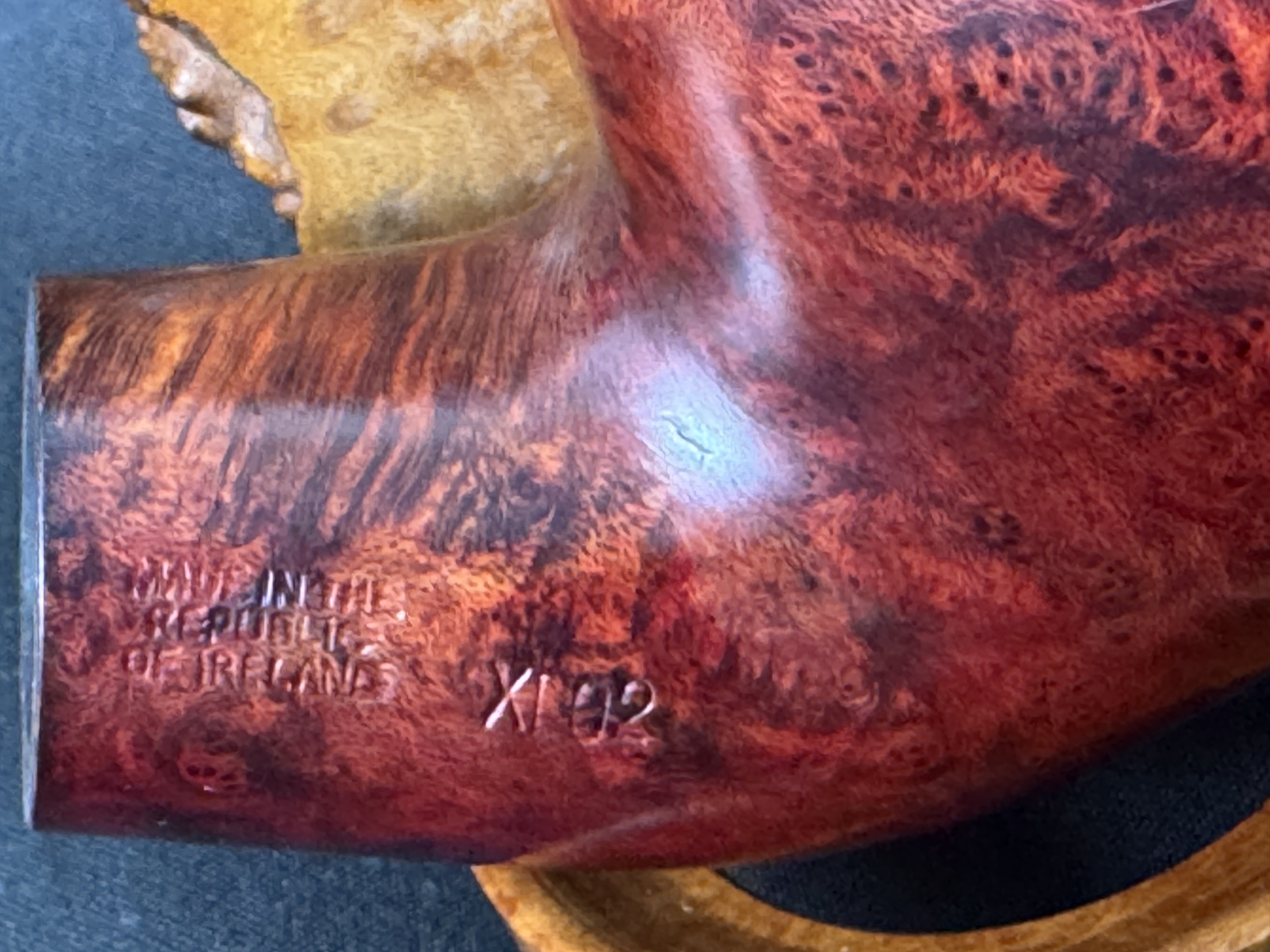 Peterson KAPET XL02 Bent Apple Smooth Briar Estate Pipe - 9mm Filter 12