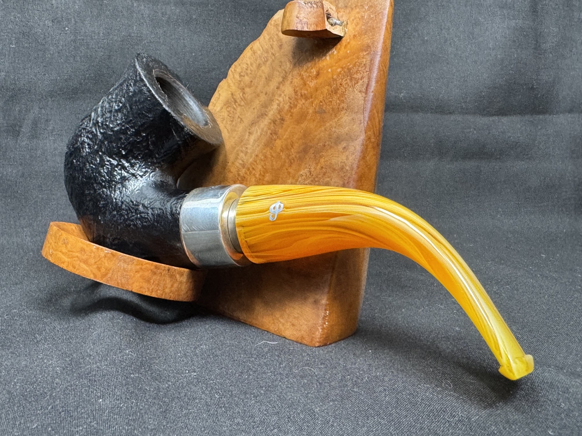 Peterson Rosslare 05 Bent Dublin Sandblast Briar Estate Pipe, Silver Mounts 8