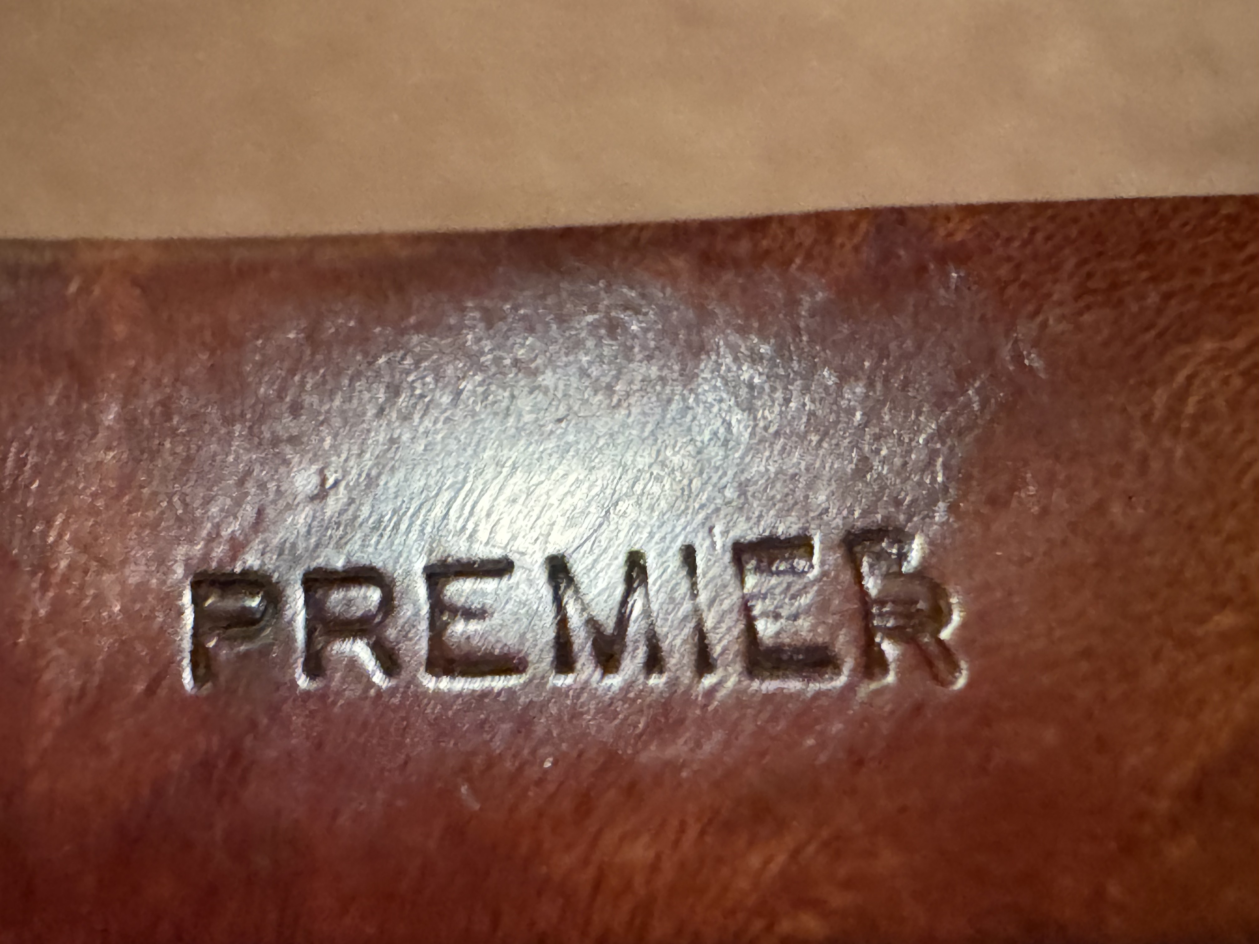 Premier 74 Made in England Smooth Paneled Billiard - Vulcanite Fishtail Stem Estate Pipe SKU 039 10