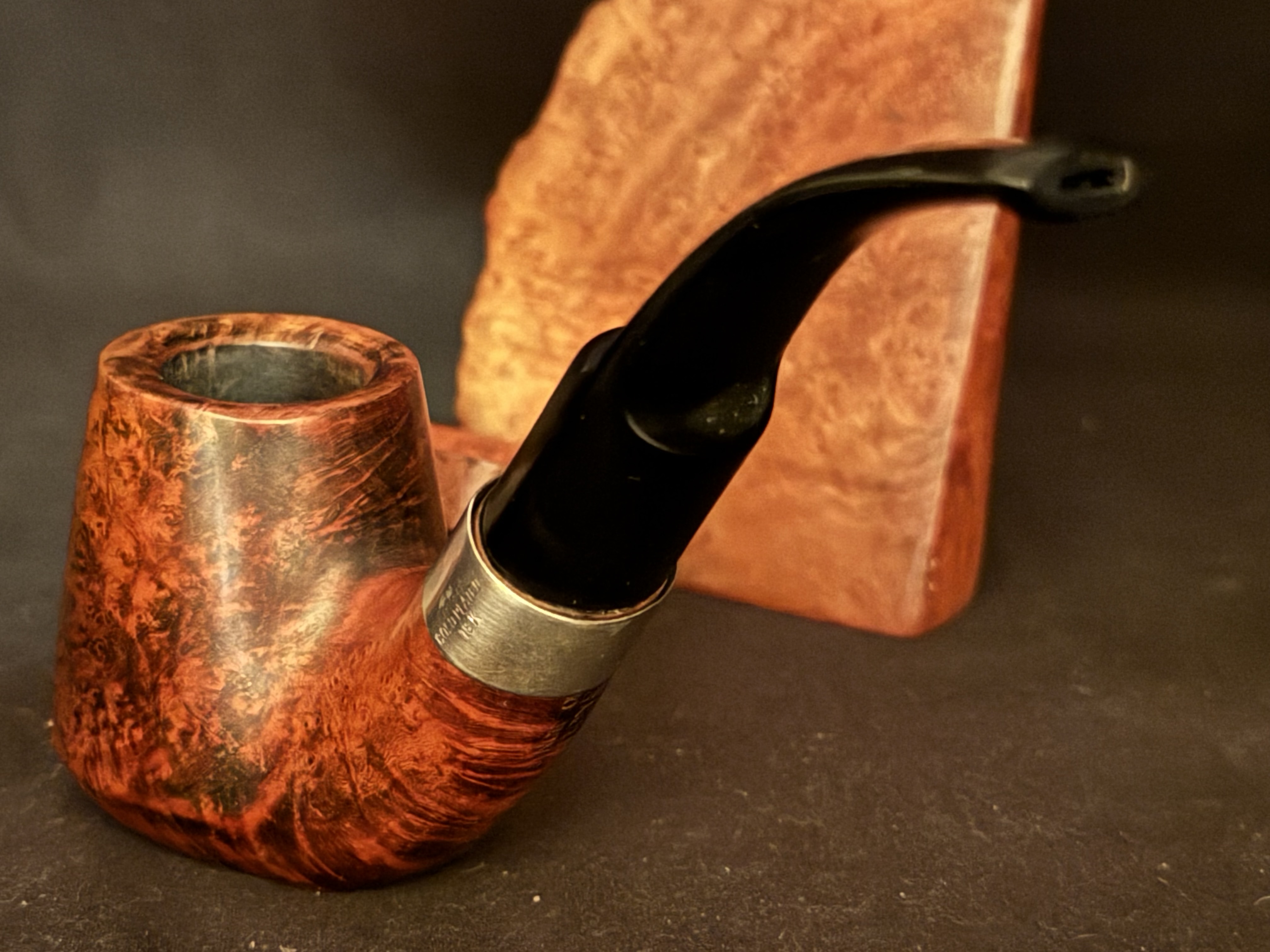 Prince of wales Smooth Bent Volcano Sitter Estate Pipe - Vulcanite Saddle Stem, 9mm Filter, Fishtail 8