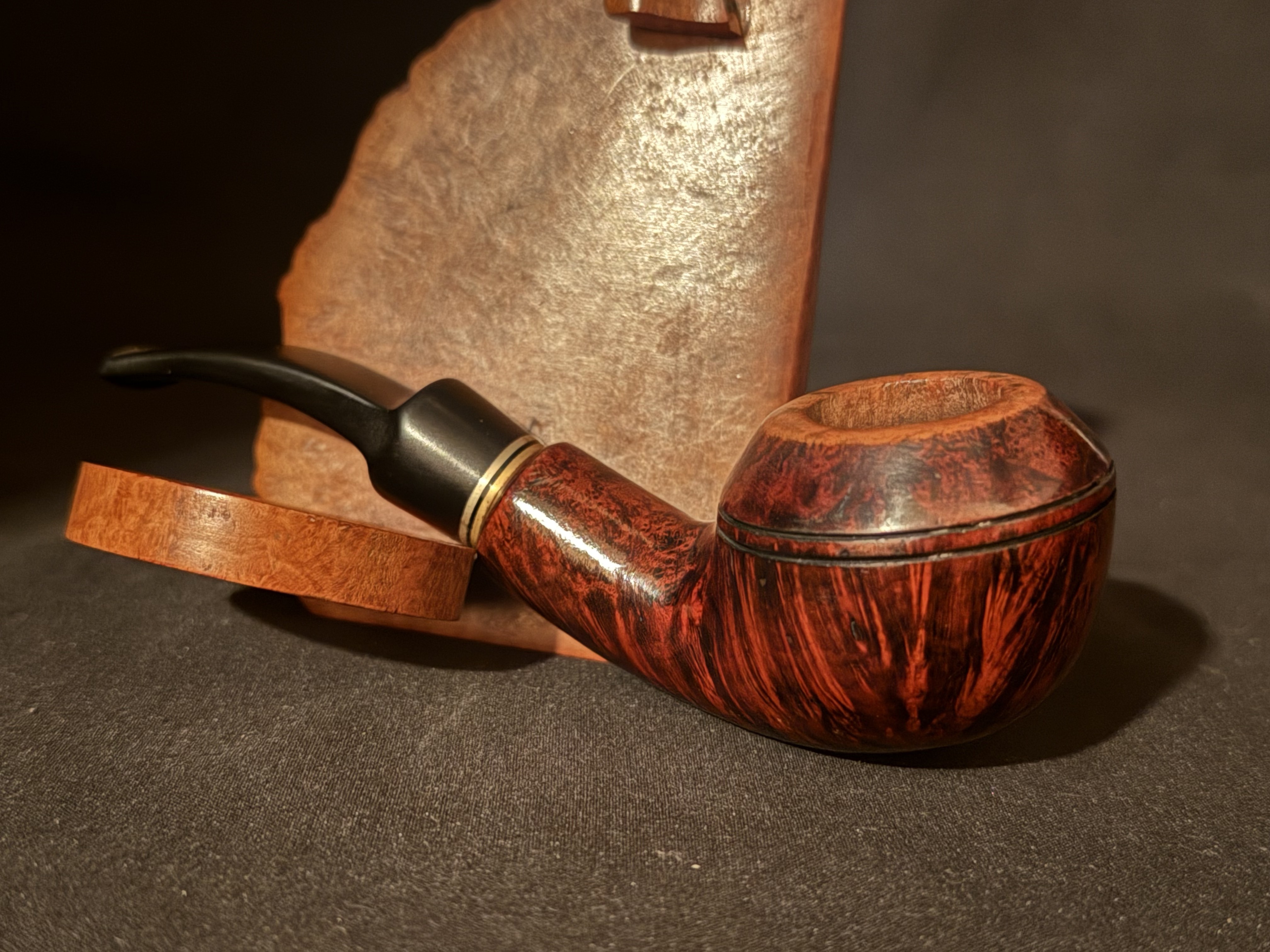 Radford 805 Red Smooth Bent Rhodesian Estate Pipe - Vulcanite Saddle Stem 4