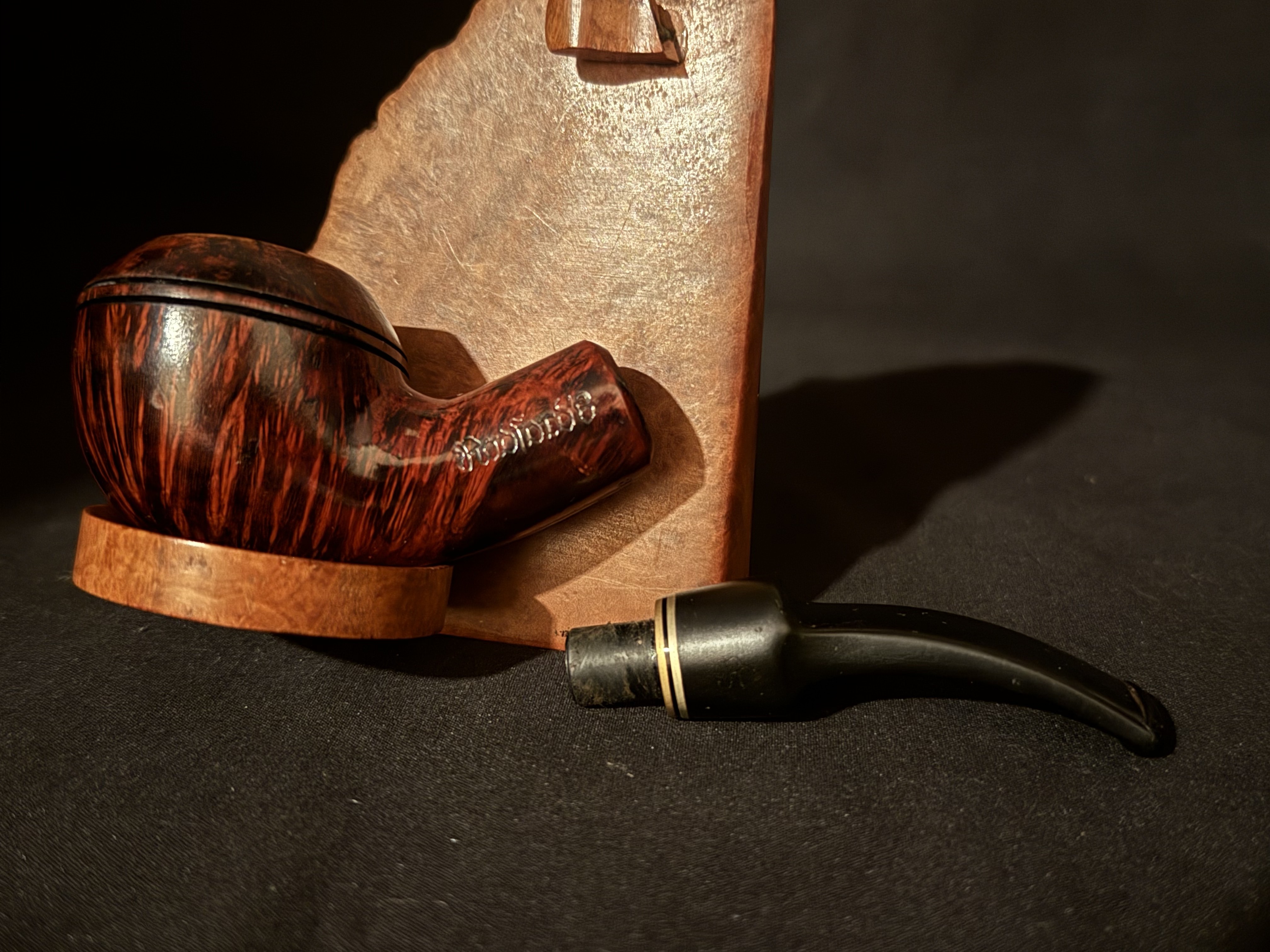 Radford 805 Red Smooth Bent Rhodesian Estate Pipe - Vulcanite Saddle Stem 11