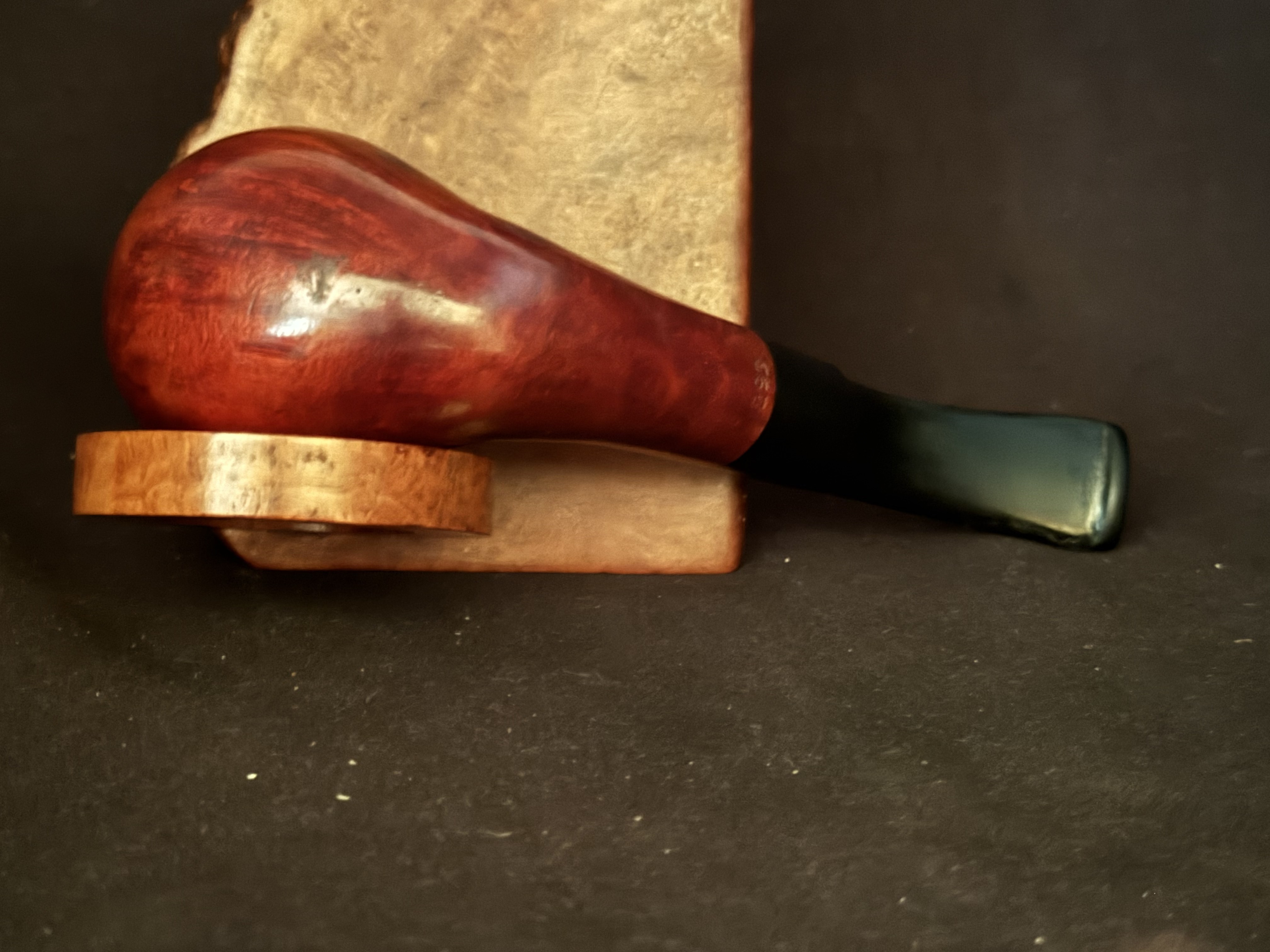 Jean Claude 293 Smooth Bent Apple Estate Pipe - Vulcanite Saddle Stem, 9mm Filter, Fishtail Bit 9