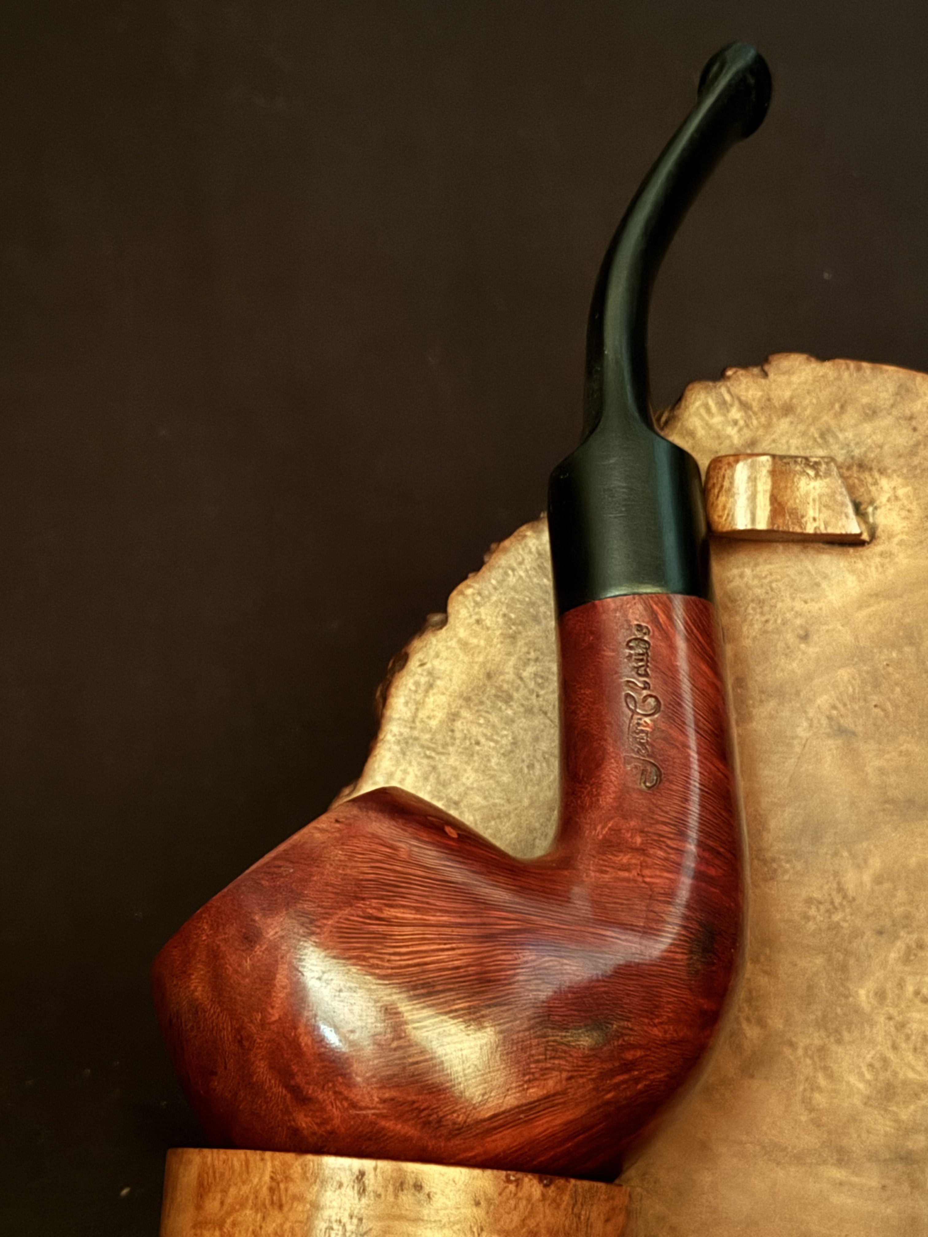 Jean Claude 293 Smooth Bent Apple Estate Pipe - Vulcanite Saddle Stem, 9mm Filter, Fishtail Bit 11