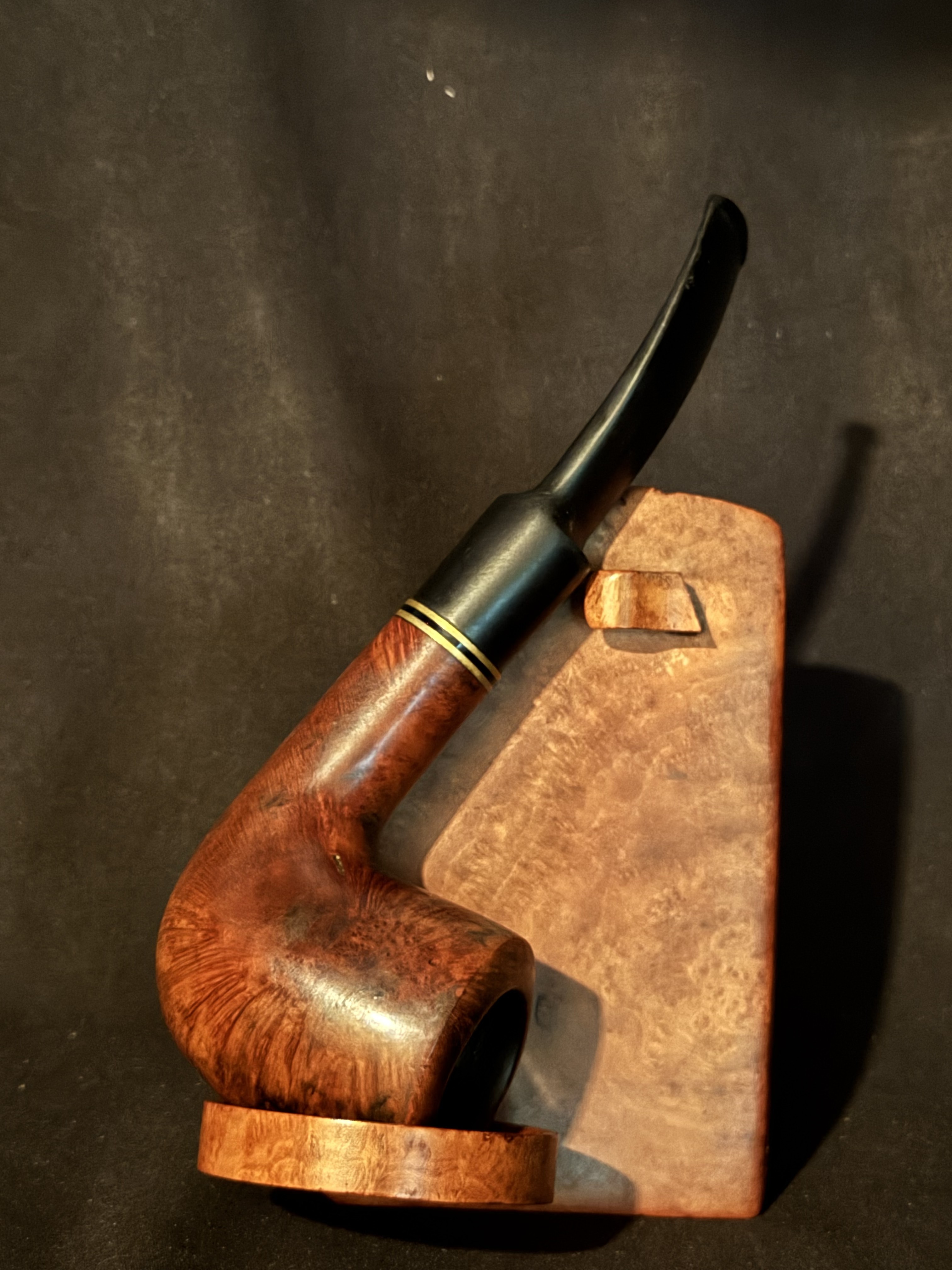 Royal Star Smooth Bent Billiard Estate Pipe - Brass Line Band, Saddle Stem, 9mm Filter