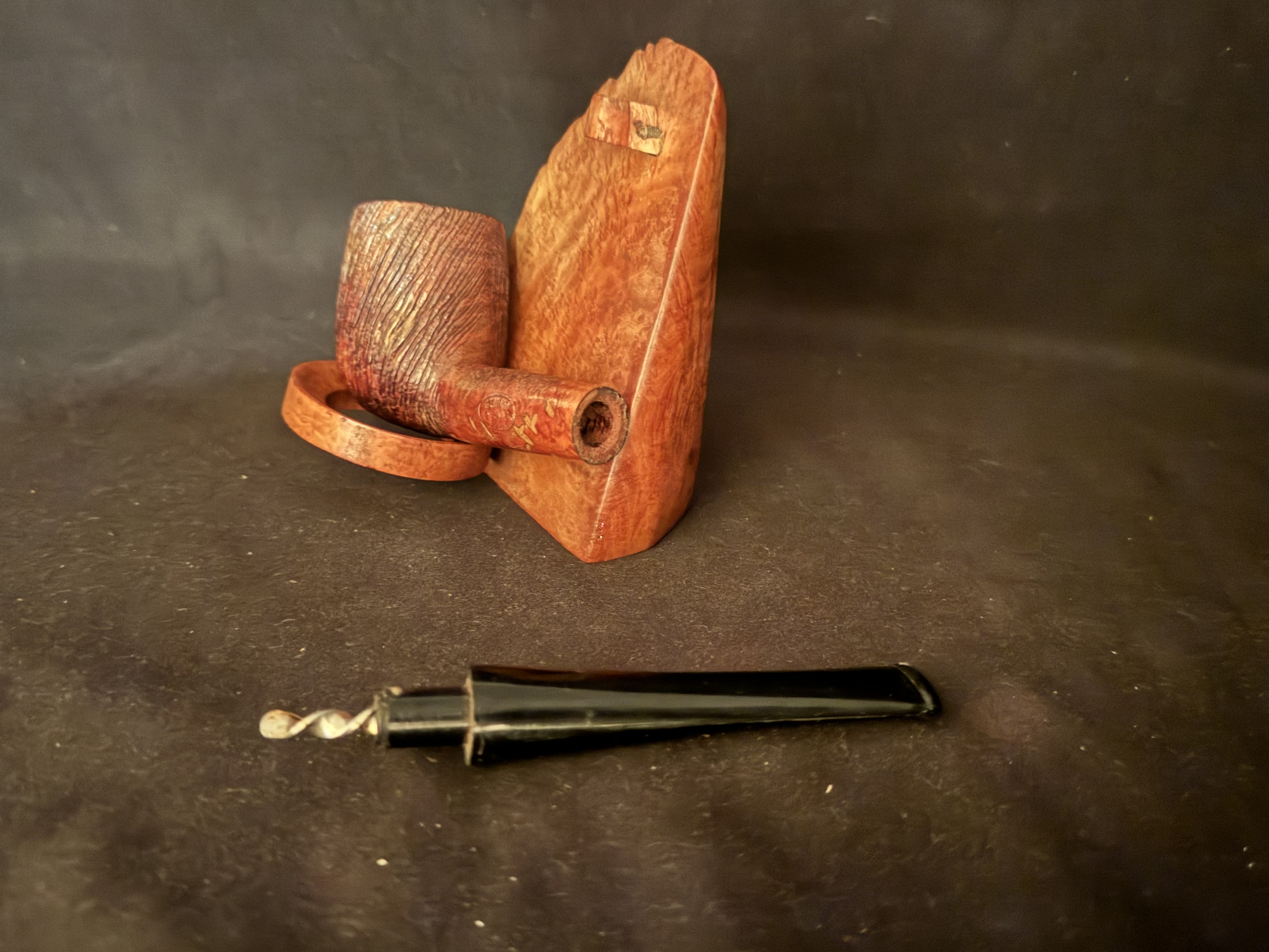 Genuine Briar Stamped Straight Billiard - Rustic Silk Brush Finish - Acrylic Fishtail Stem - Estate Pipe 9