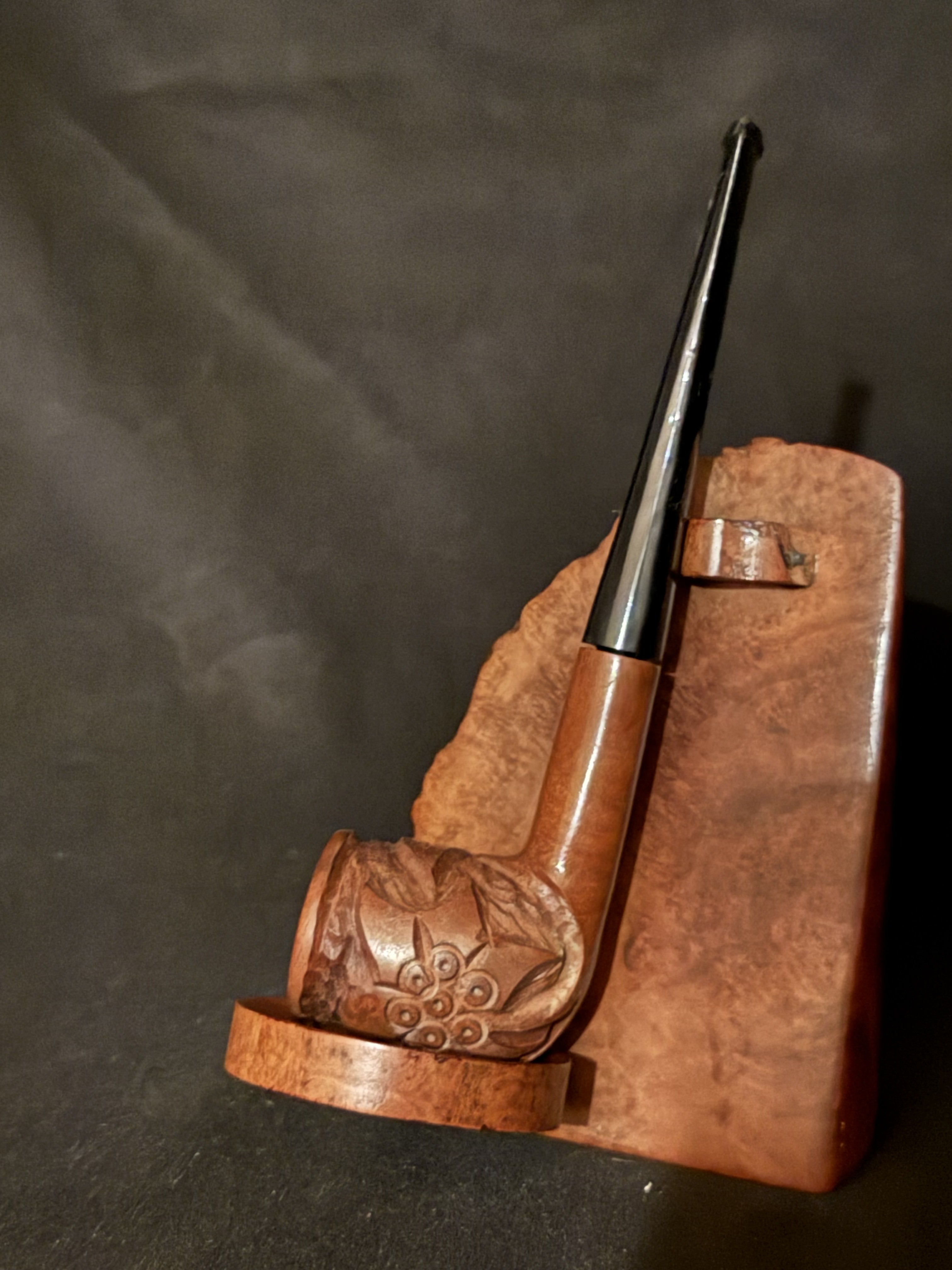 Unstamped Carved Rusticated Vest Pocket Pipe - Acrylic Stem