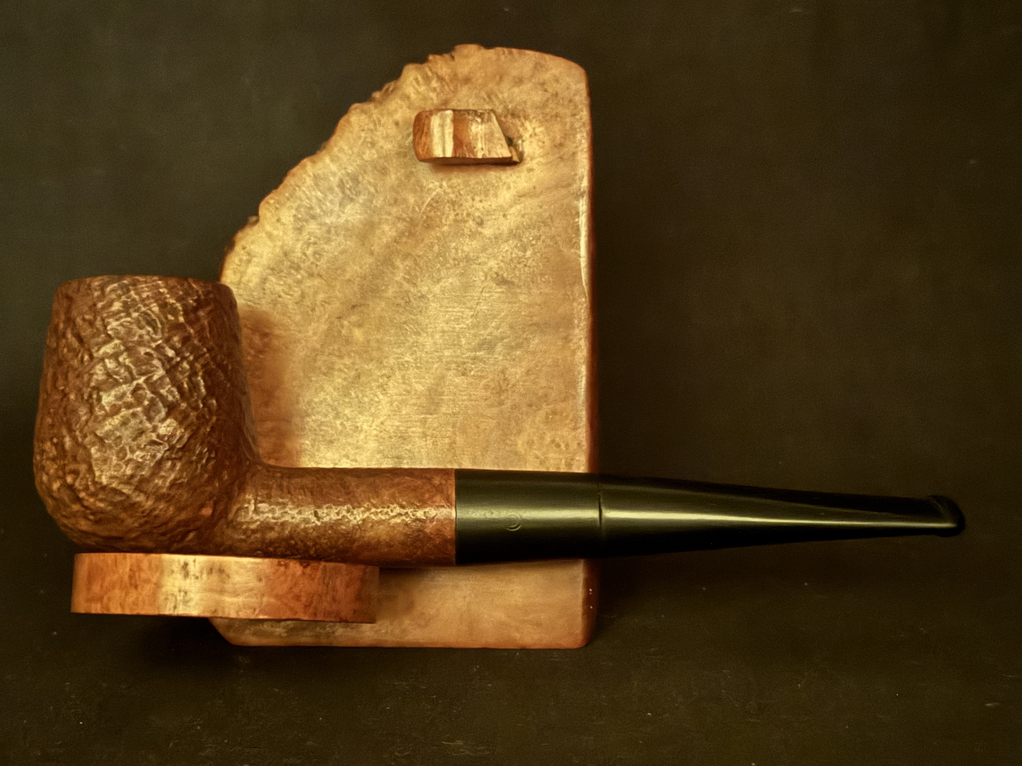 Denicotea Supreme Bruyere 0866 Sandblast Billiard Estate Pipe - Vulcanite Tapered Stem, 9mm Filter 4