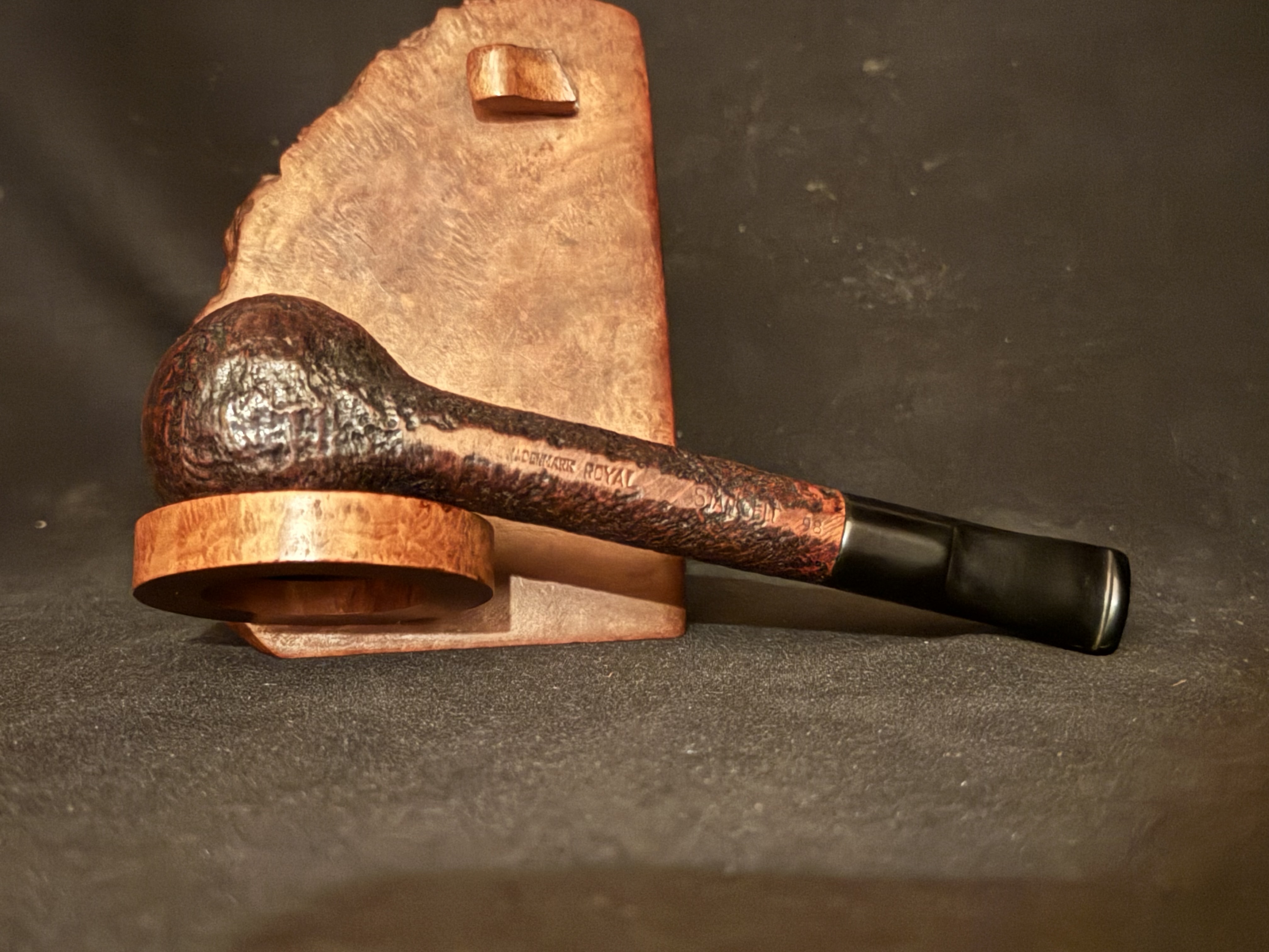 Stanwell Royal 98 Sandblast Straight Lovat Danish Estate Pipe Saddle Stem 6