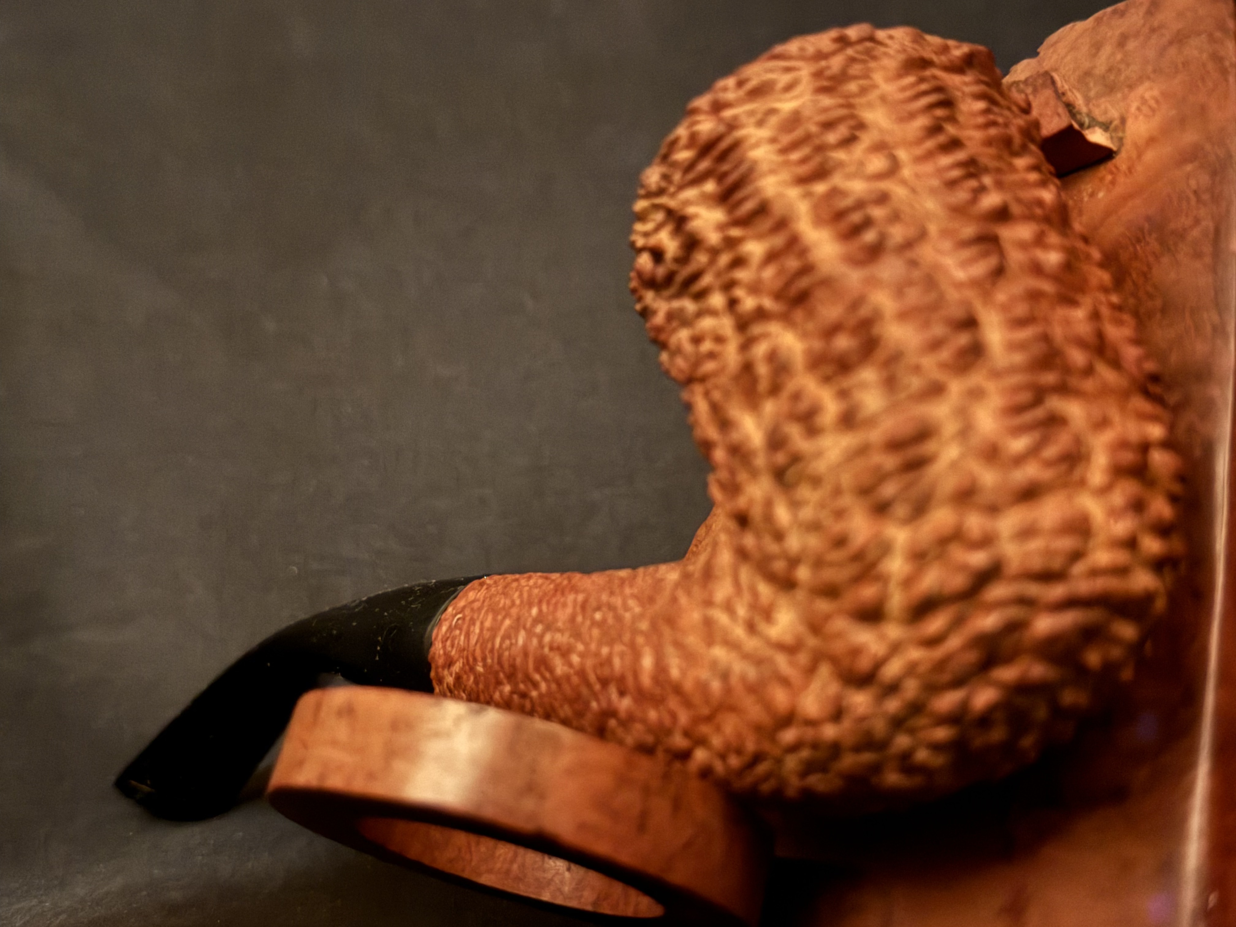 Savinelli Punto Oro 611 EX Corallo di Mare Bent Dublin Estate Pipe, Rusticated Finish, Extraordinaire Size, Italy 21