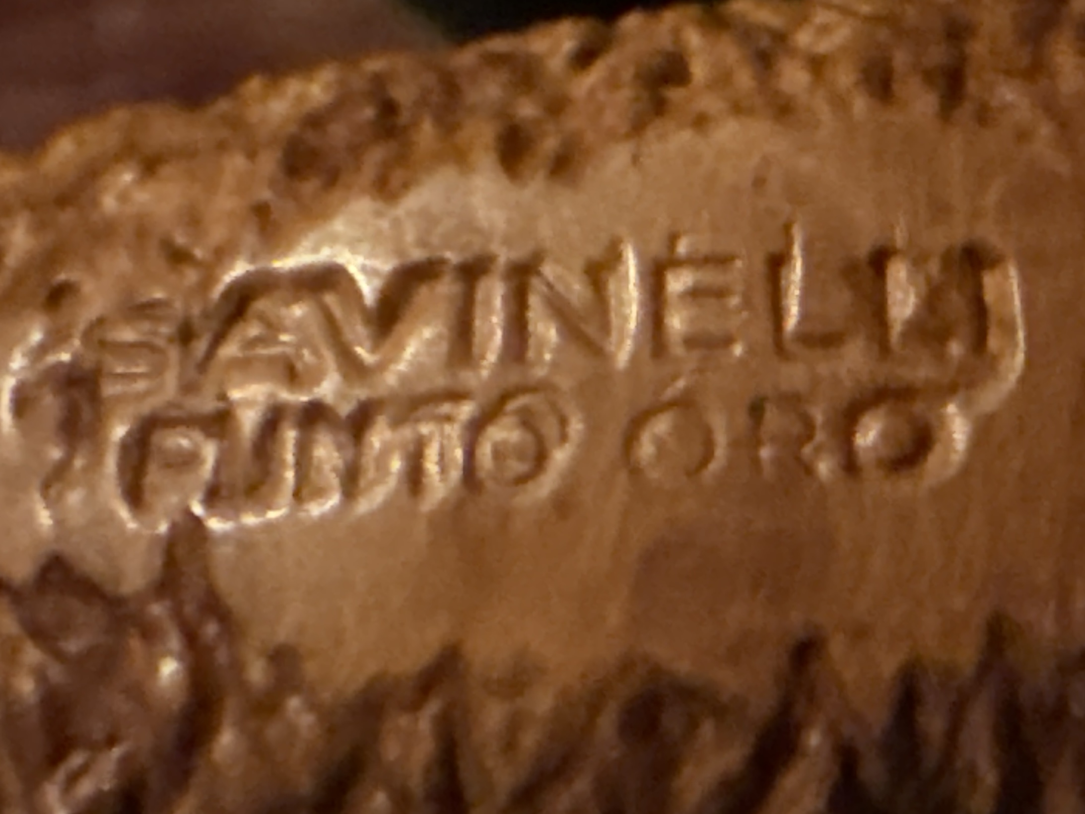 Savinelli Punto Oro 611 EX Corallo di Mare Bent Dublin Estate Pipe, Rusticated Finish, Extraordinaire Size, Italy 26
