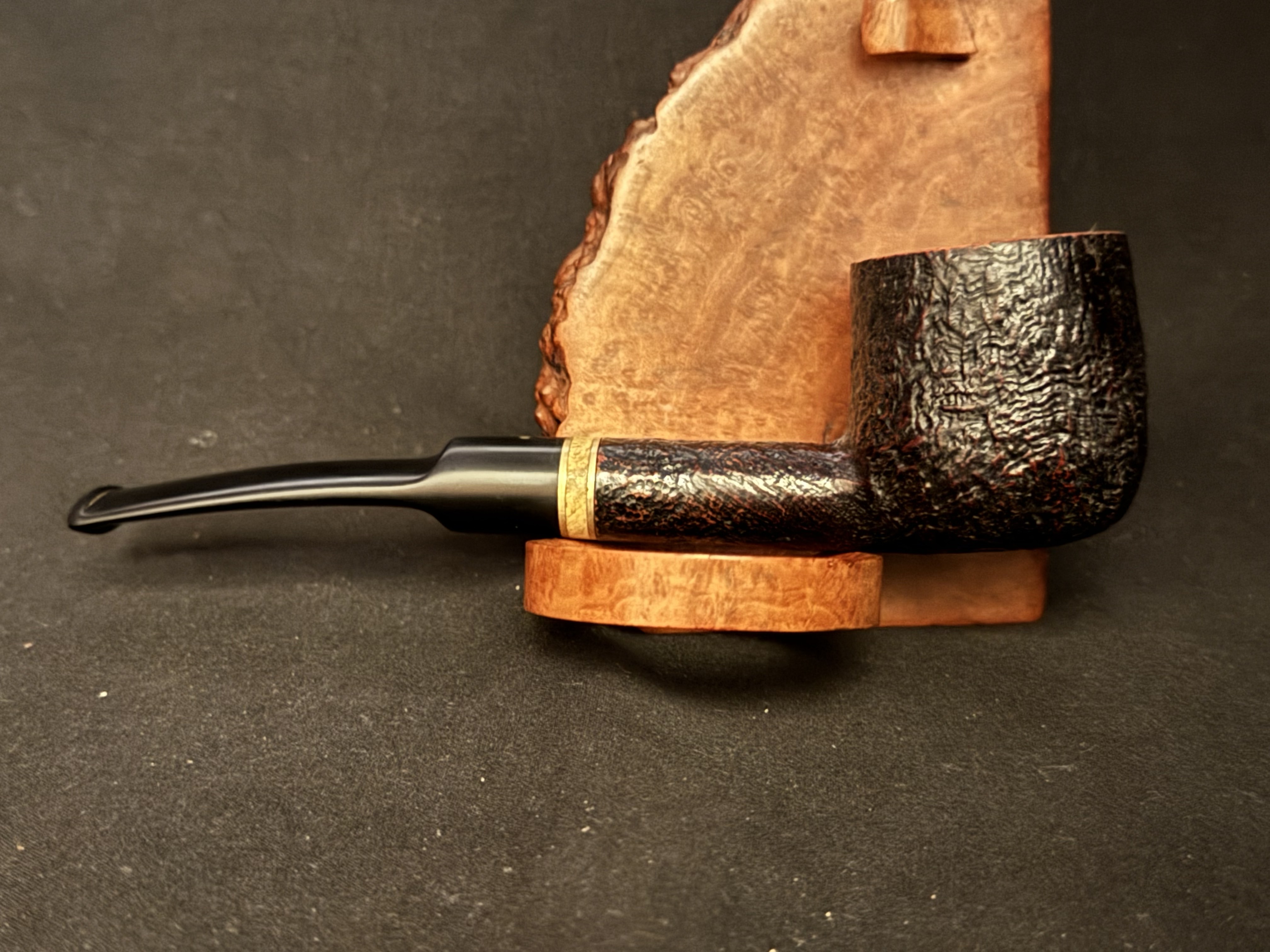 Savinelli Punto Oro Mister G 122 Bent Pot Sandblast Briar Pipe 6mm Filter 4