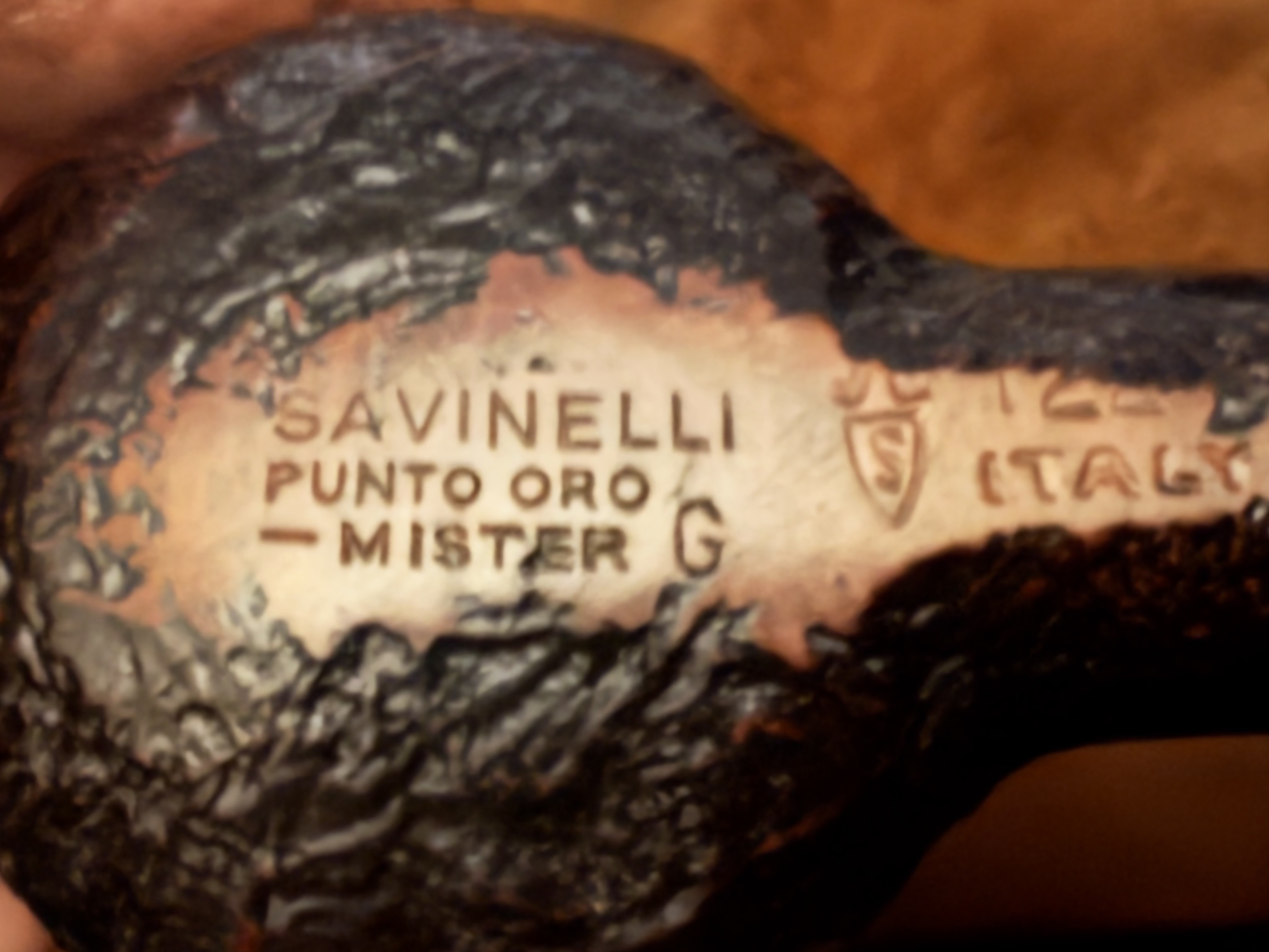 Savinelli Punto Oro Mister G 122 Bent Pot Sandblast Briar Pipe 6mm Filter 12