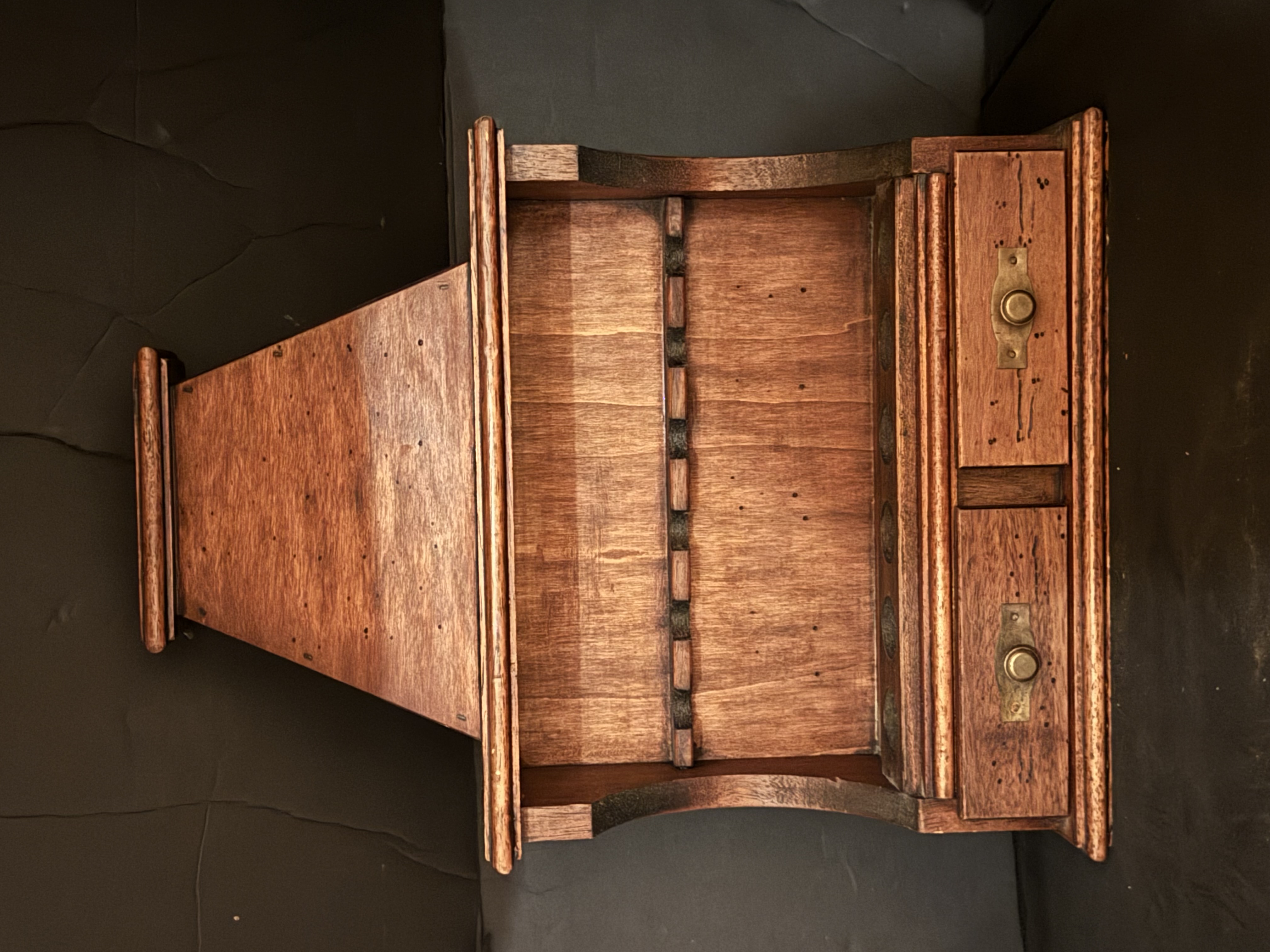 Wooden Pipe Stand for 6 Pipes, 2 Drawers, No Maker Mark
