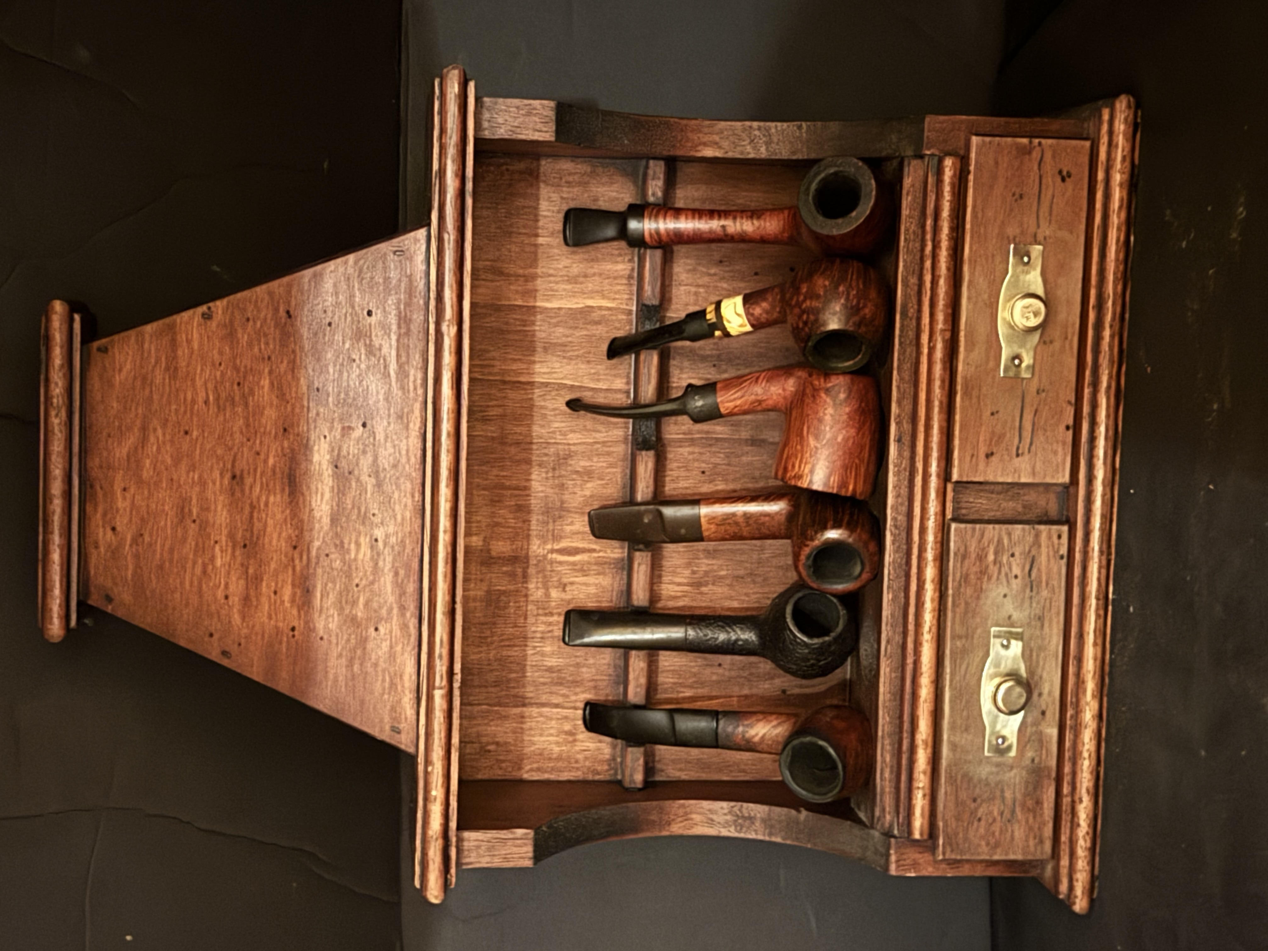 Wooden Pipe Stand for 6 Pipes, 2 Drawers, No Maker Mark 6