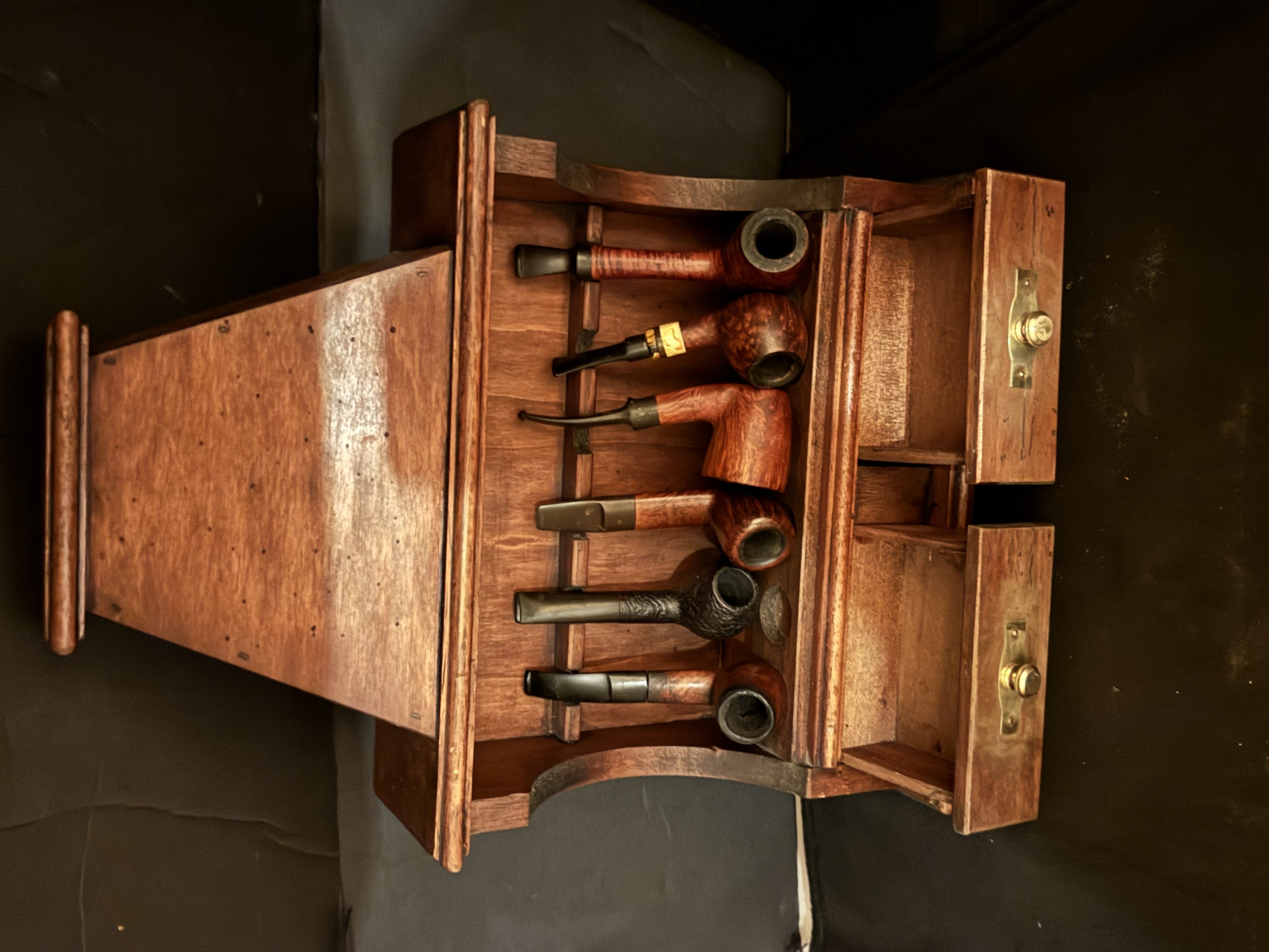 Wooden Pipe Stand for 6 Pipes, 2 Drawers, No Maker Mark 7