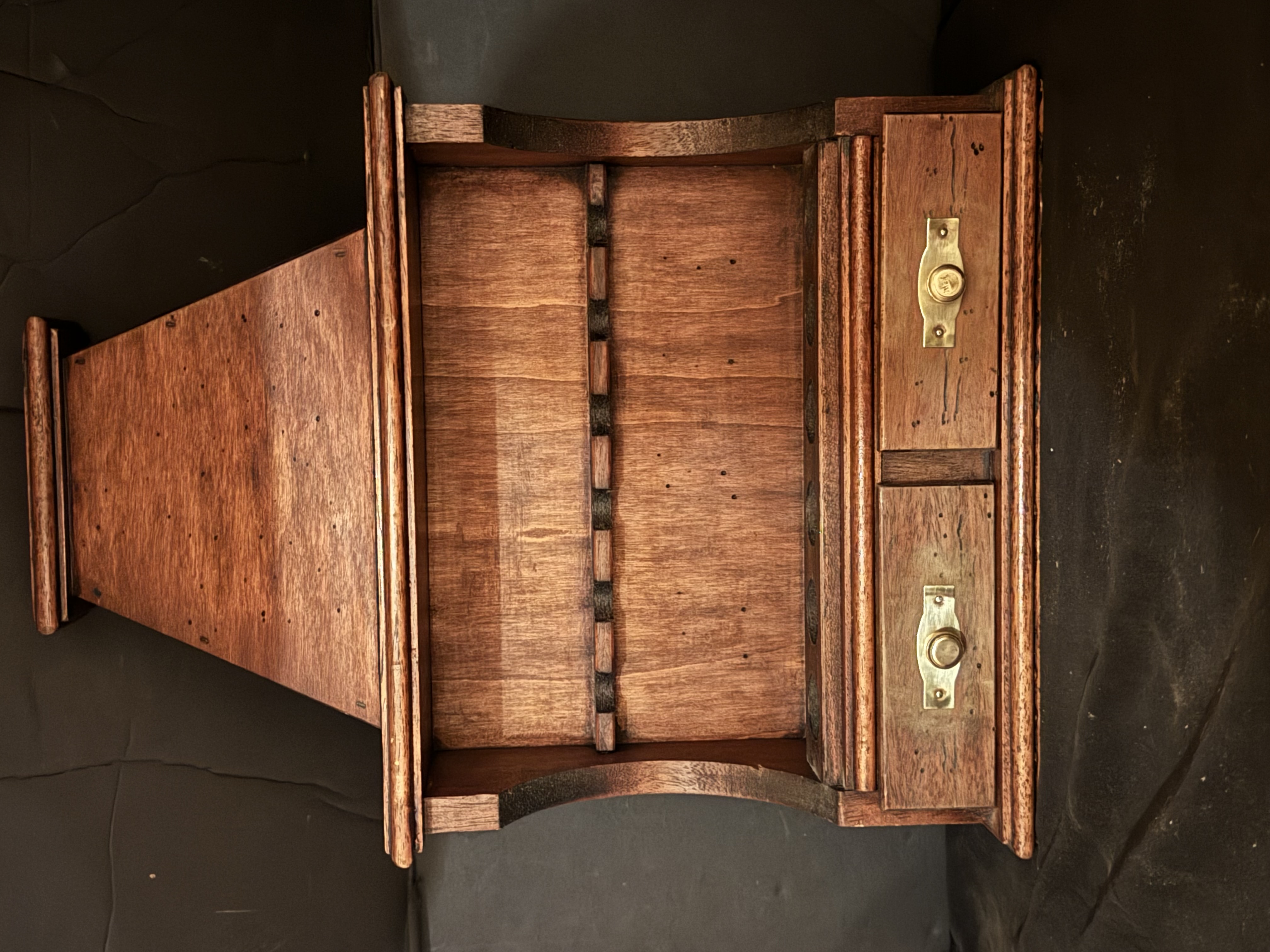 Wooden Pipe Stand for 6 Pipes, 2 Drawers, No Maker Mark 9