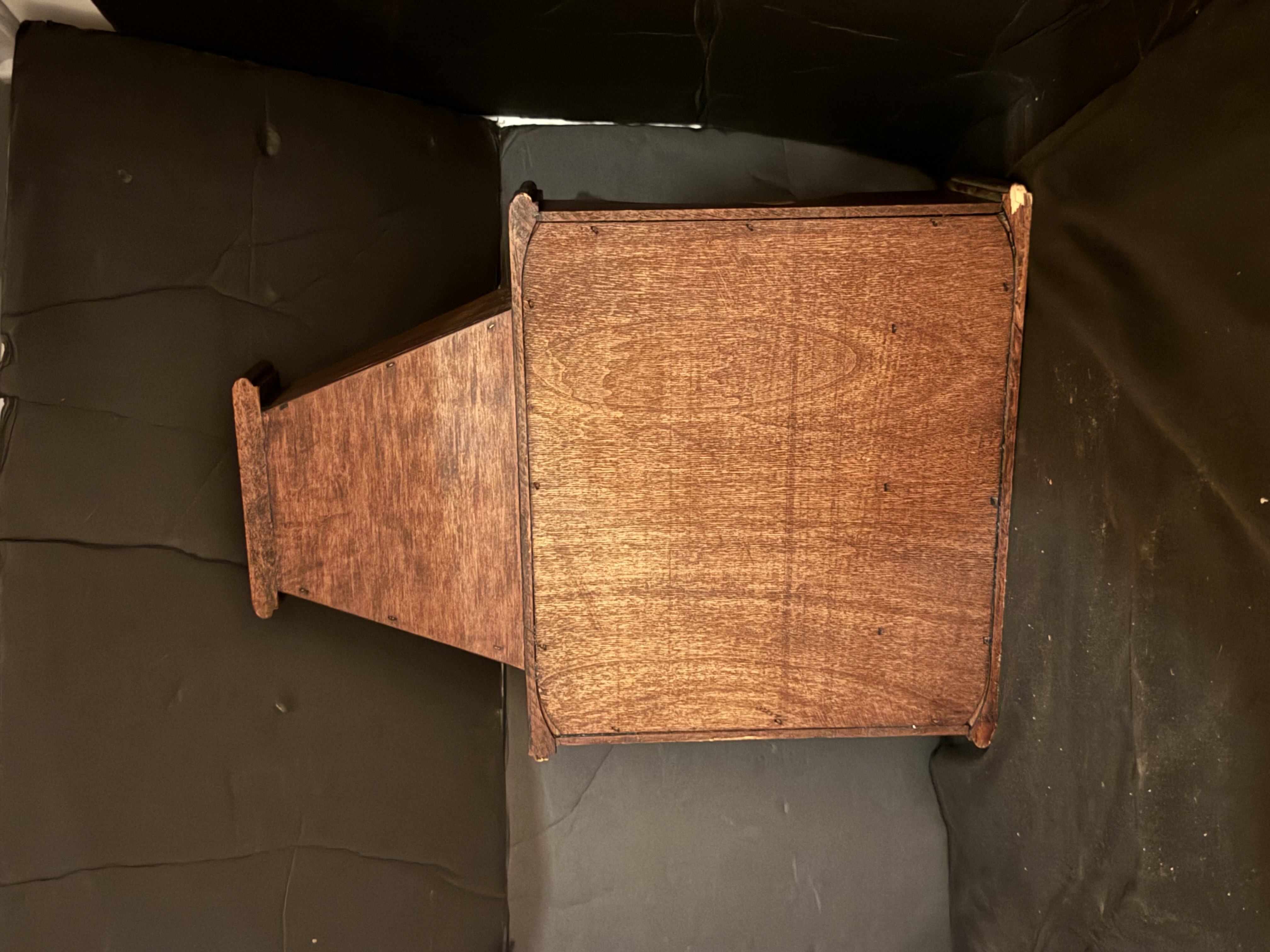 Wooden Pipe Stand for 6 Pipes, 2 Drawers, No Maker Mark 11