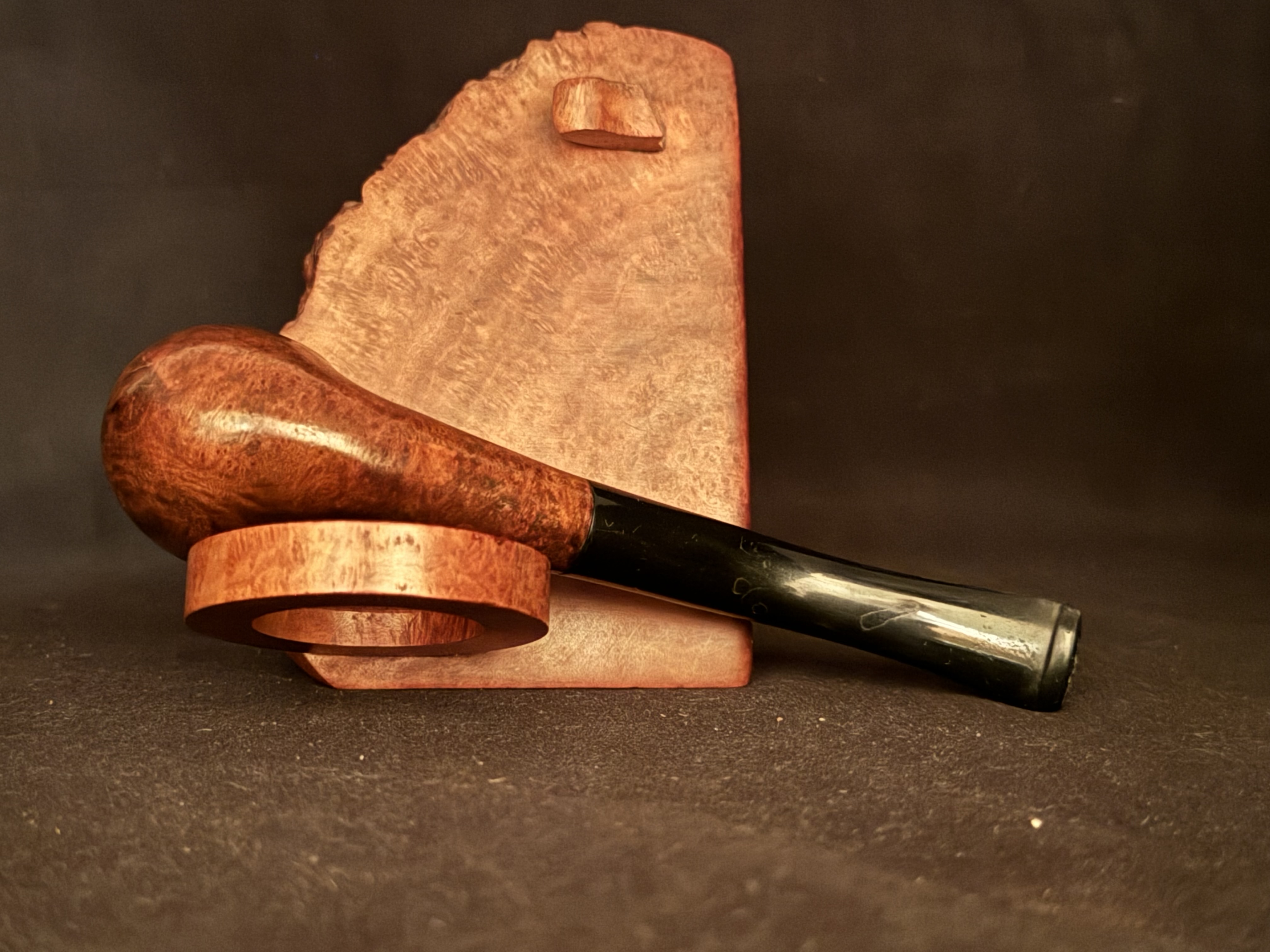 Bent Billiard Estate Pipe - Bruyere Garantie Stamp - Smooth Briar, Acrylic Tapered Stem, Fishtail Bit - No Filter - Pipe 559 6