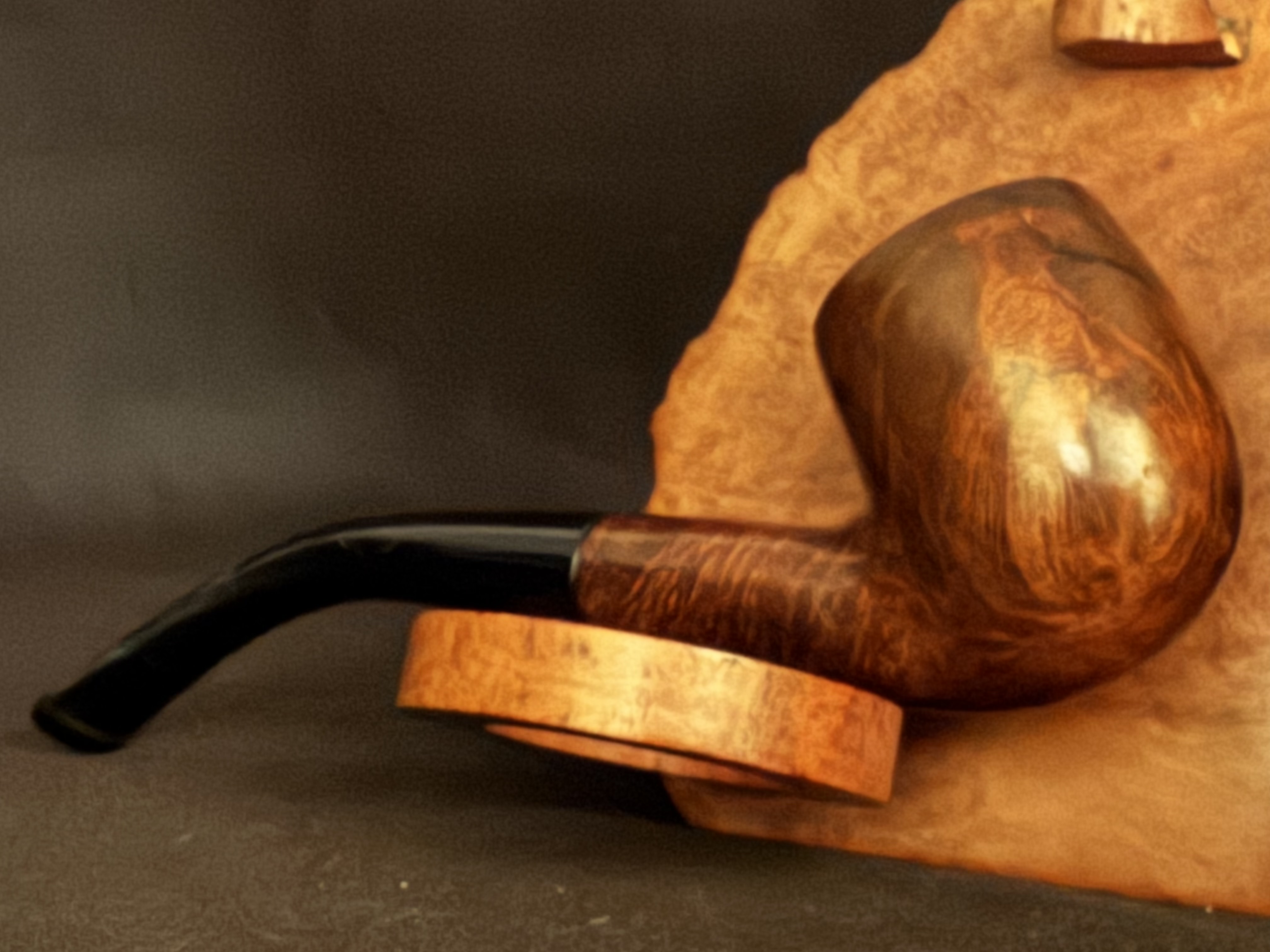 Bent Billiard Estate Pipe - Bruyere Garantie Stamp - Smooth Briar, Acrylic Tapered Stem, Fishtail Bit - No Filter - Pipe 559 9