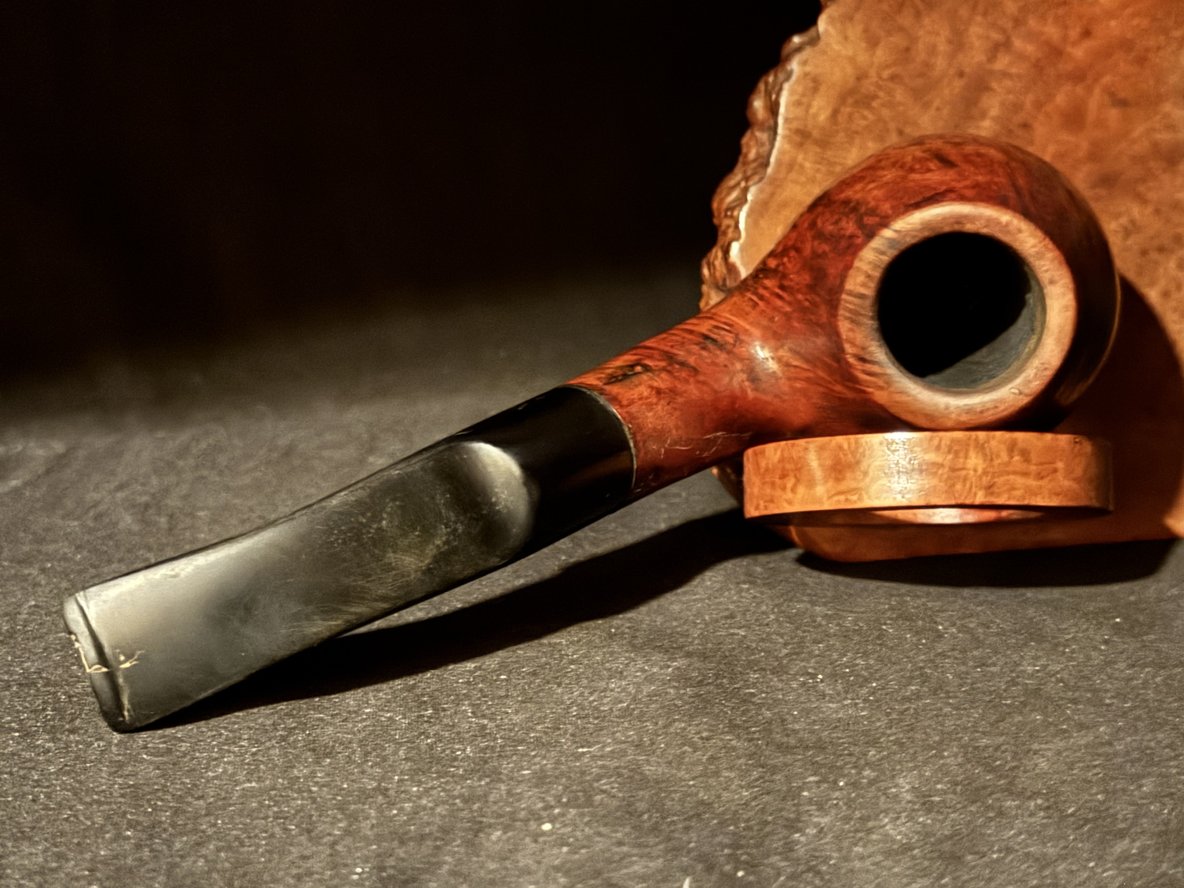 Oldenkott TOWER Smooth Bent Brandy Estate Pipe - Vulcanite Saddle Stem, 9mm Filter 7