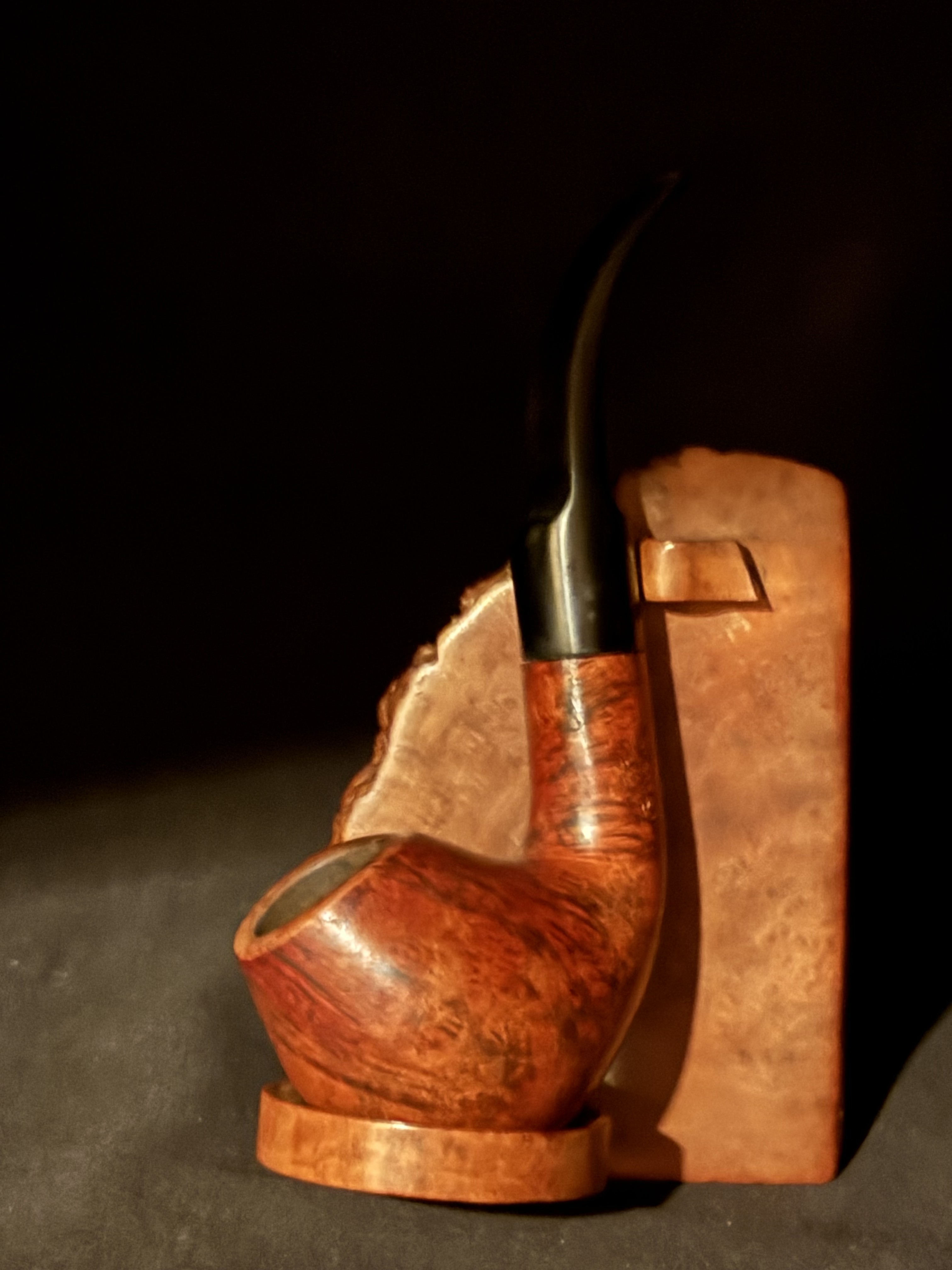 Oldenkott TOWER Smooth Bent Brandy Estate Pipe - Vulcanite Saddle Stem, 9mm Filter 10