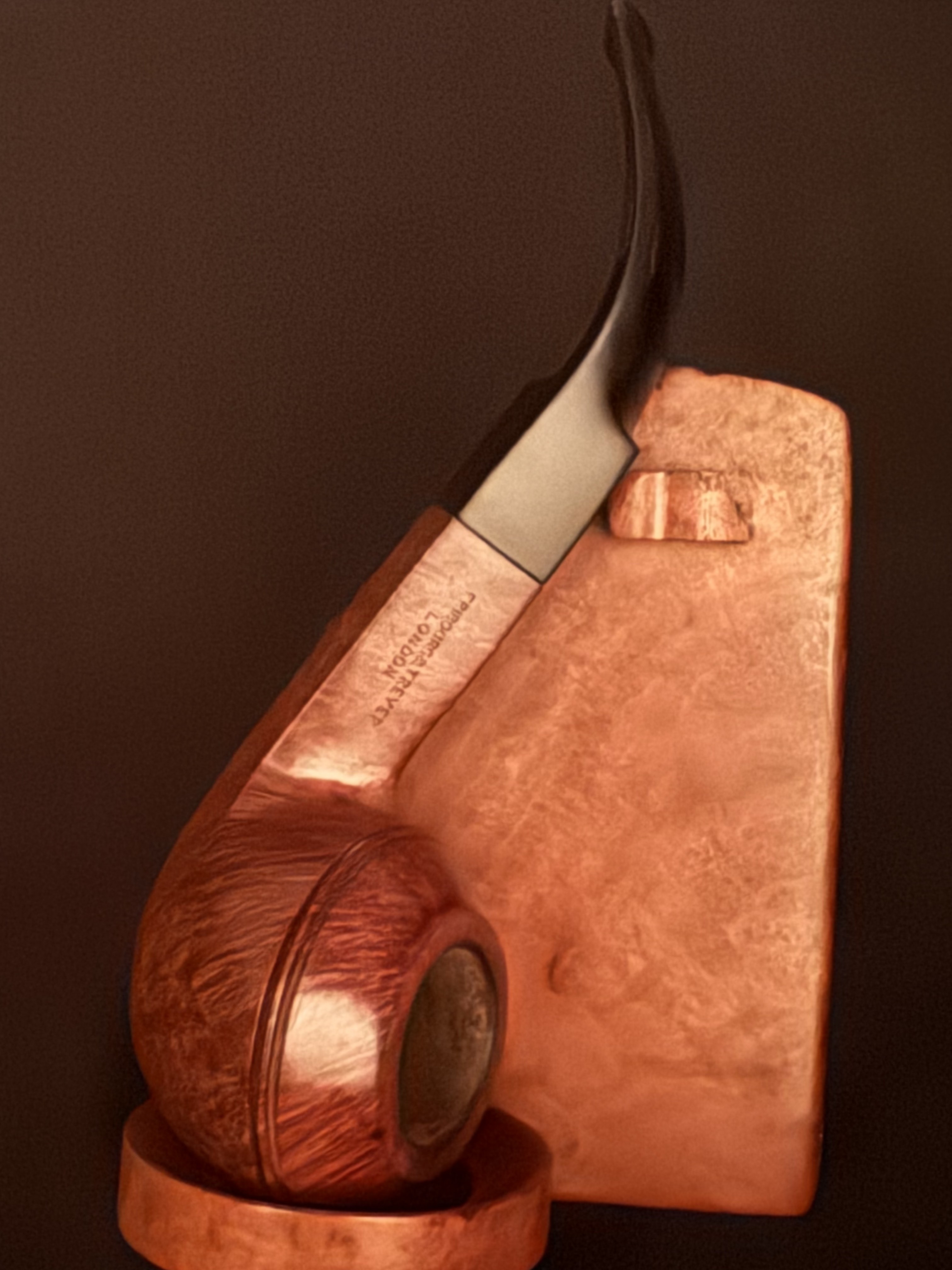F&T Fribourg & Trever London Super Grain Smooth Bent Bulldog Diamond Shank Estate Pipe 7