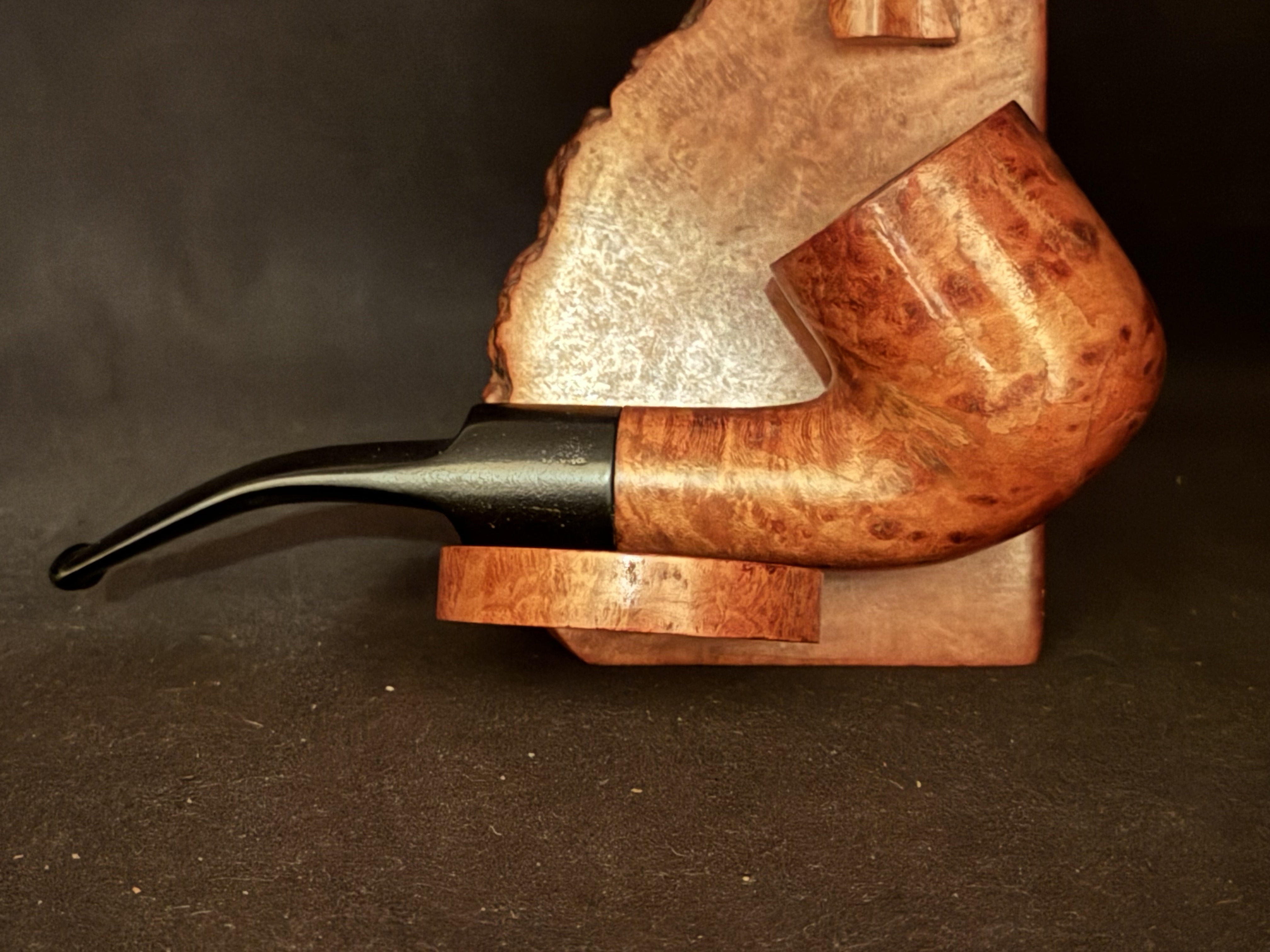 Bruyere Garantie Smooth Bent Pot Briar Estate Pipe with Vulcanite Saddle Stem and Fishtail Bit 7
