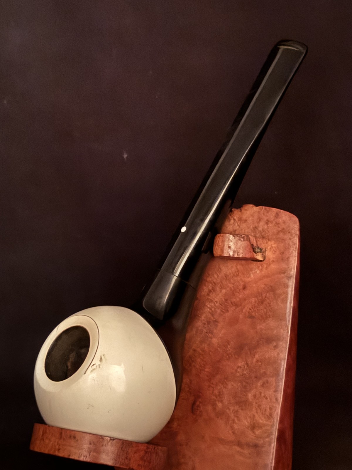 Vauen ITO 1 Apple Shape Briar Pipe - Painted Black and White Bowl - Acrylic Fishtail Stem - Estate Pipe 3