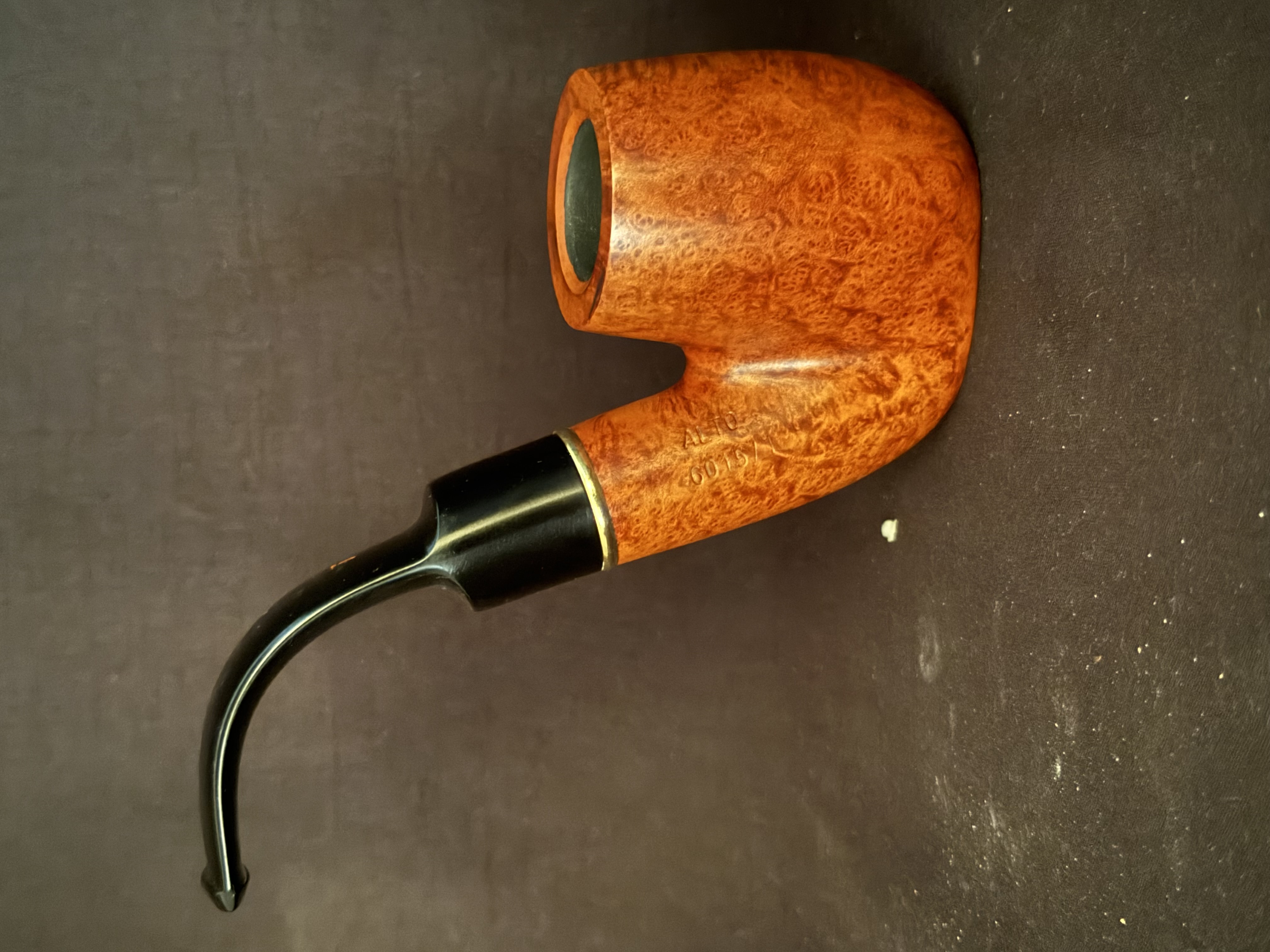 Lorenzo Alto 6015/1 Smooth Full Bent Sitter Oom Paul, Unsmoked New Old Stock 2