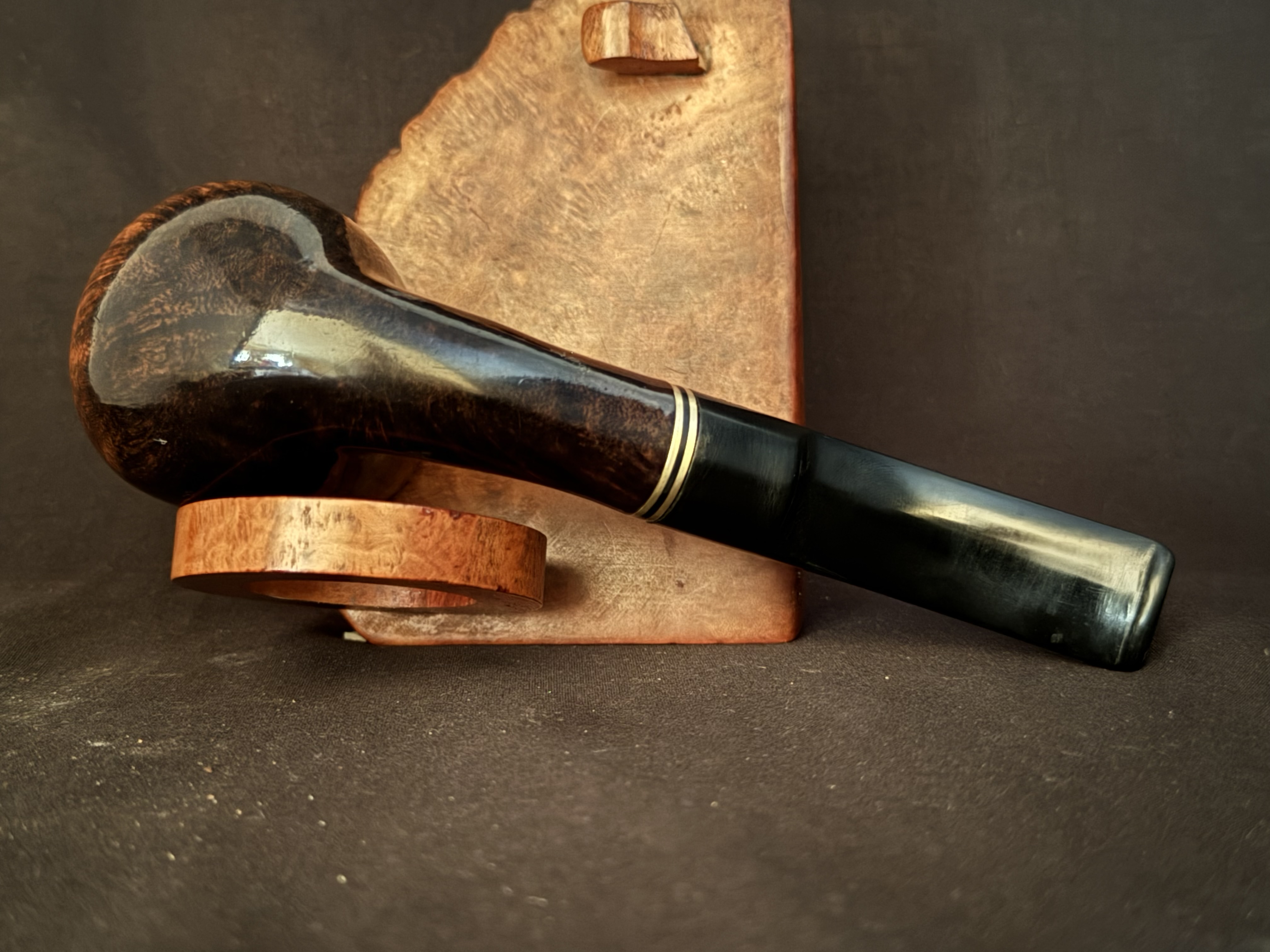 Azur Smooth Bent Billiard Estate Pipe, Glossy Brown, Acrylic Stem, 9mm Filter 5